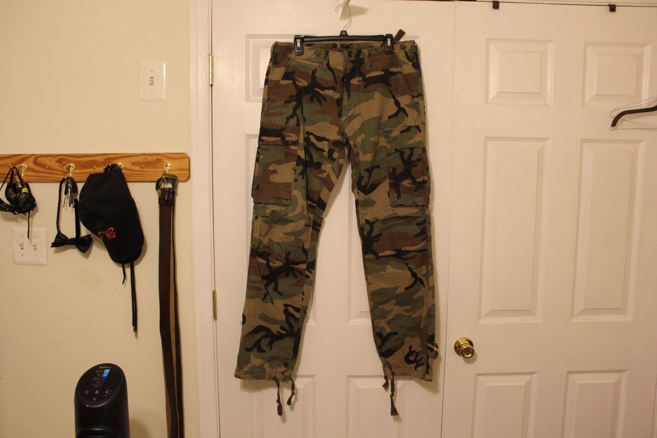 MNML MNML Men’s Vintage Camo Cargo Pants - Size 34 Size US 34 / EU 50 - 1 Thumbnail