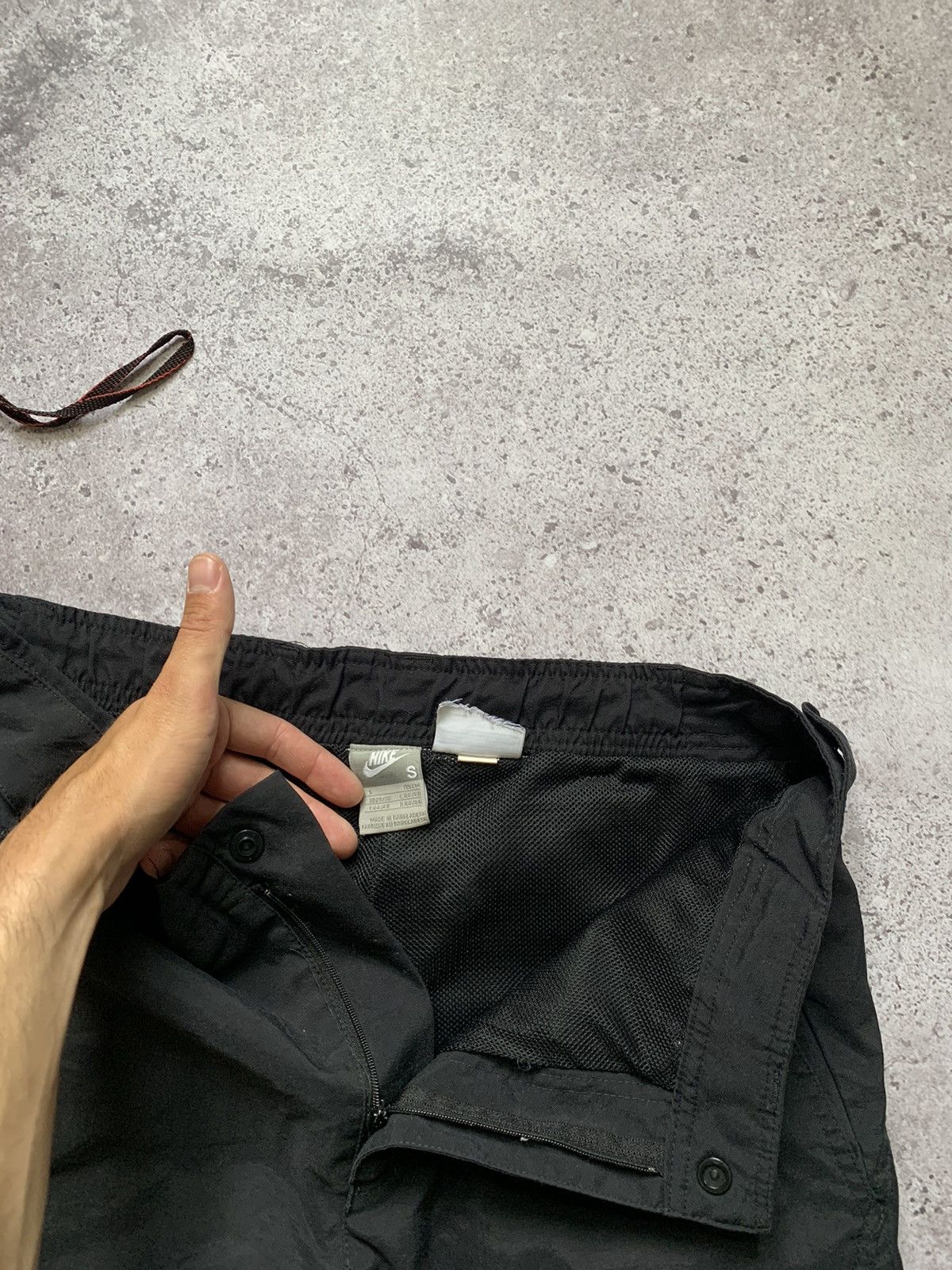 Nike × Vintage Nike Track Cargo Pants Baggy Vintage Gorpcore Drill Joggers Size US 30 / EU 46 - 12 Thumbnail