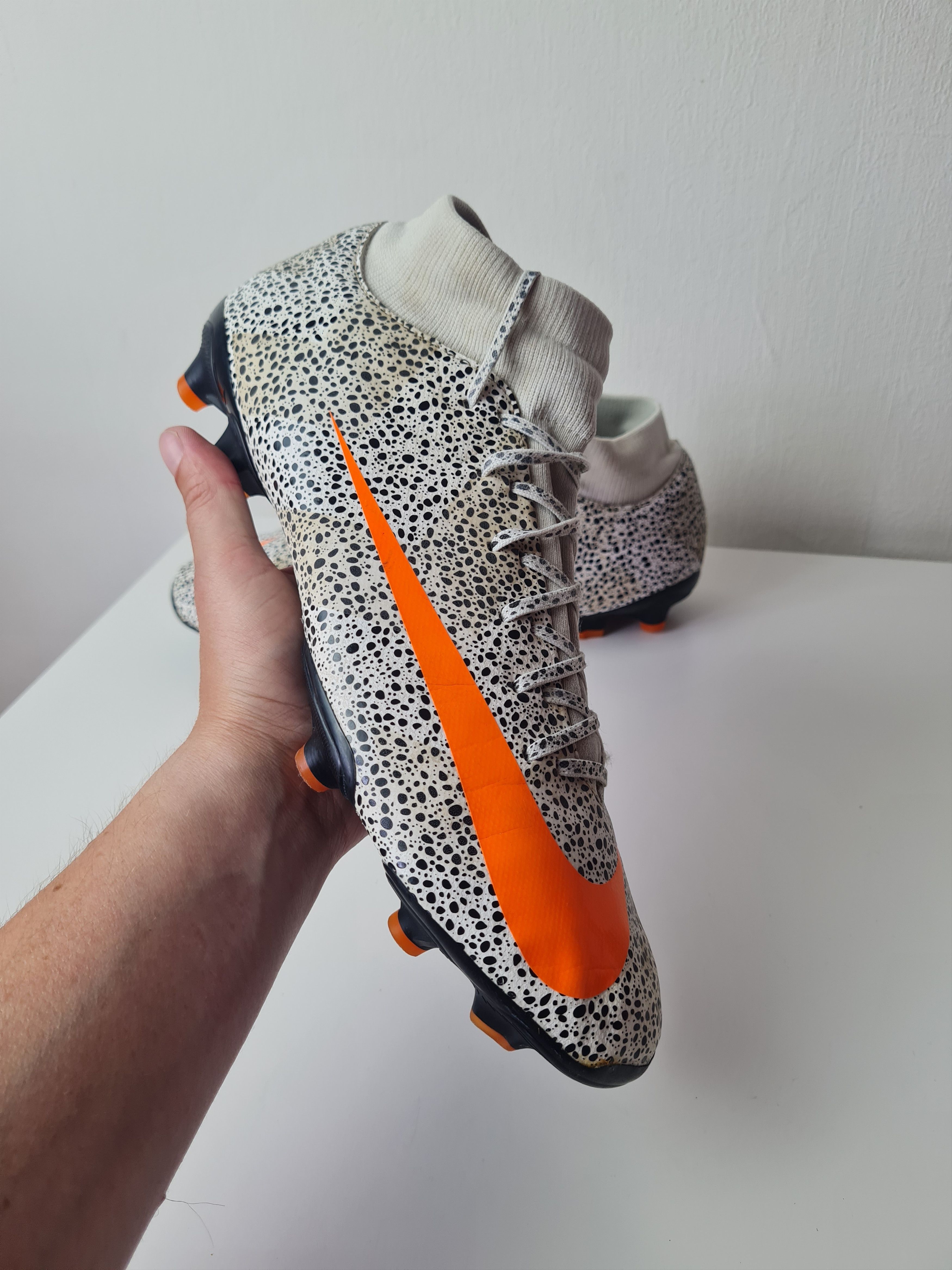 Nike NIKE JR SUPERFLY 7 ACADEMY CR7 FG FOOTBALL BOOTS CLEATS Size US 11 / EU 44 - 8 Thumbnail