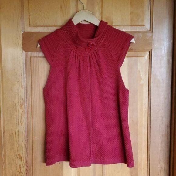 Vintage August Silk Sz. M Red Sweater Mock Neck Button Closure Vest Size M / US 6-8 / IT 42-44 - 1 Thumbnail