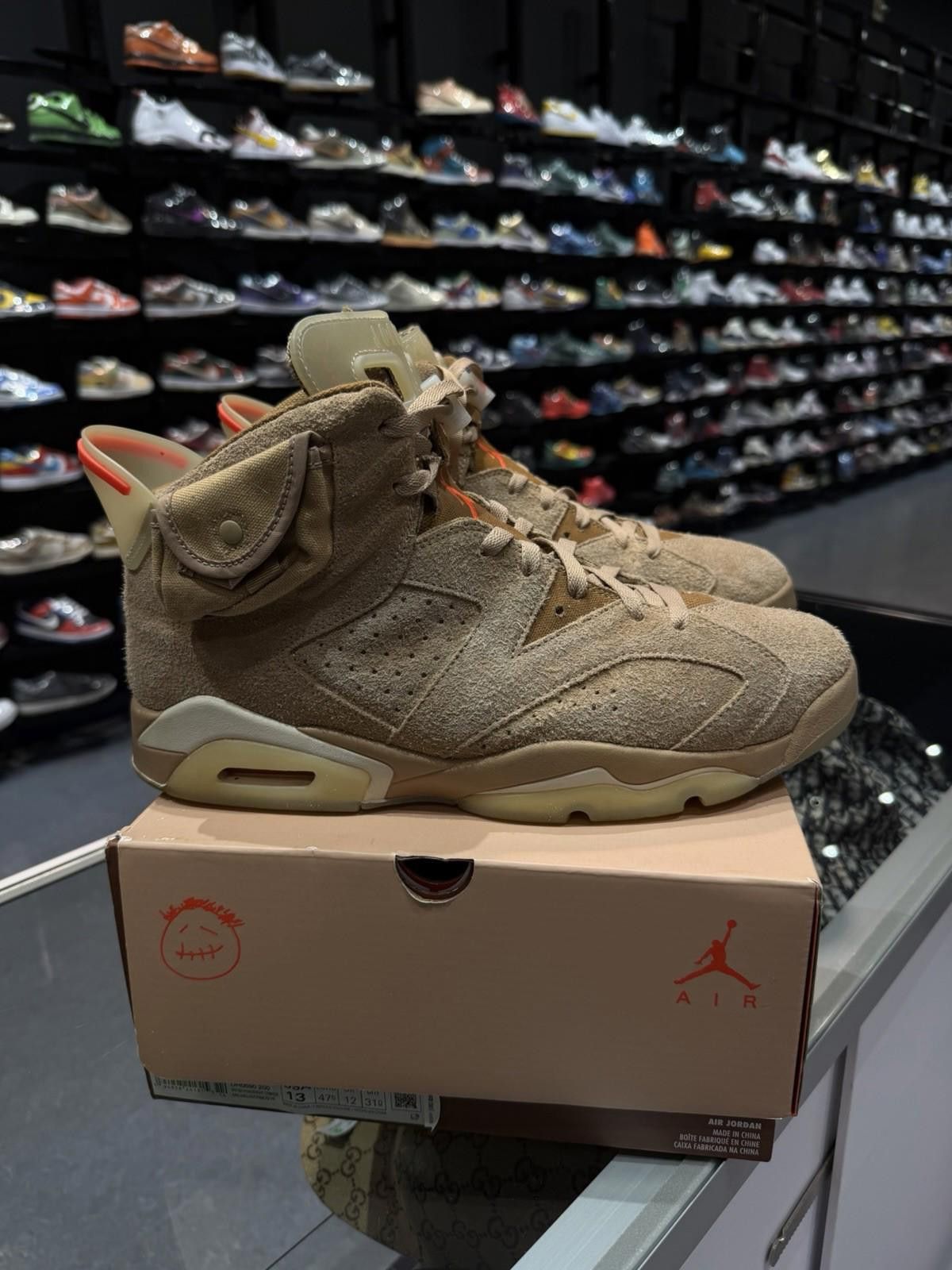 Jordan Brand Travis Scott x Air Jordan 6 Retro Men Size 13 British Khaki Size US 13 / EU 46 - 1 Thumbnail