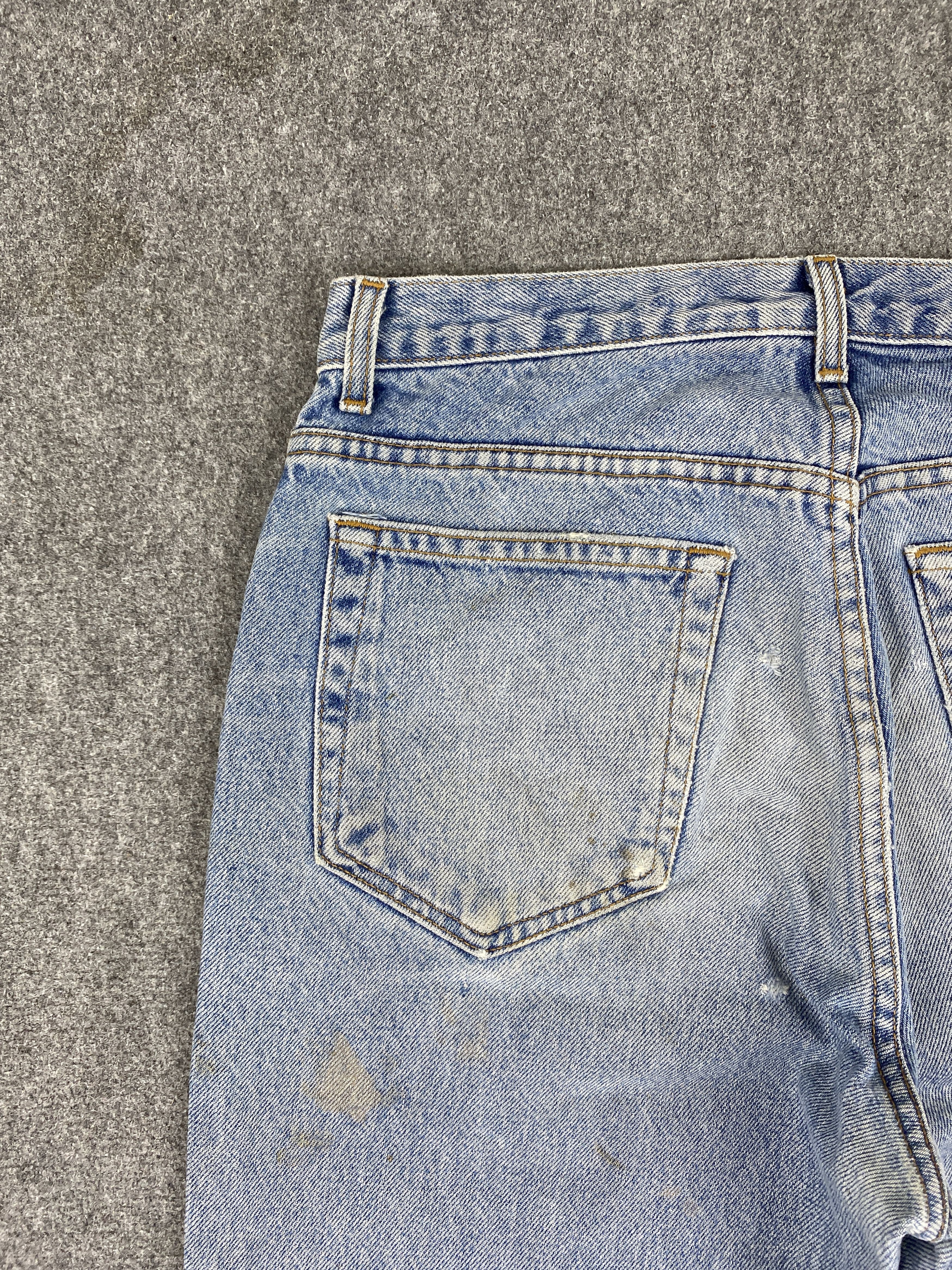Calvin Klein Vintage Calvin Klein Made In USA Faded Blue Jeans 32x32 Size US 32 / EU 48 - 10 Thumbnail