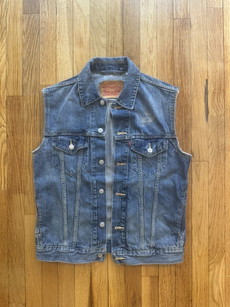 Levi's Levi's Short Sleeve Denim Jacket Size US M / EU 48-50 / 2 - 1 Thumbnail