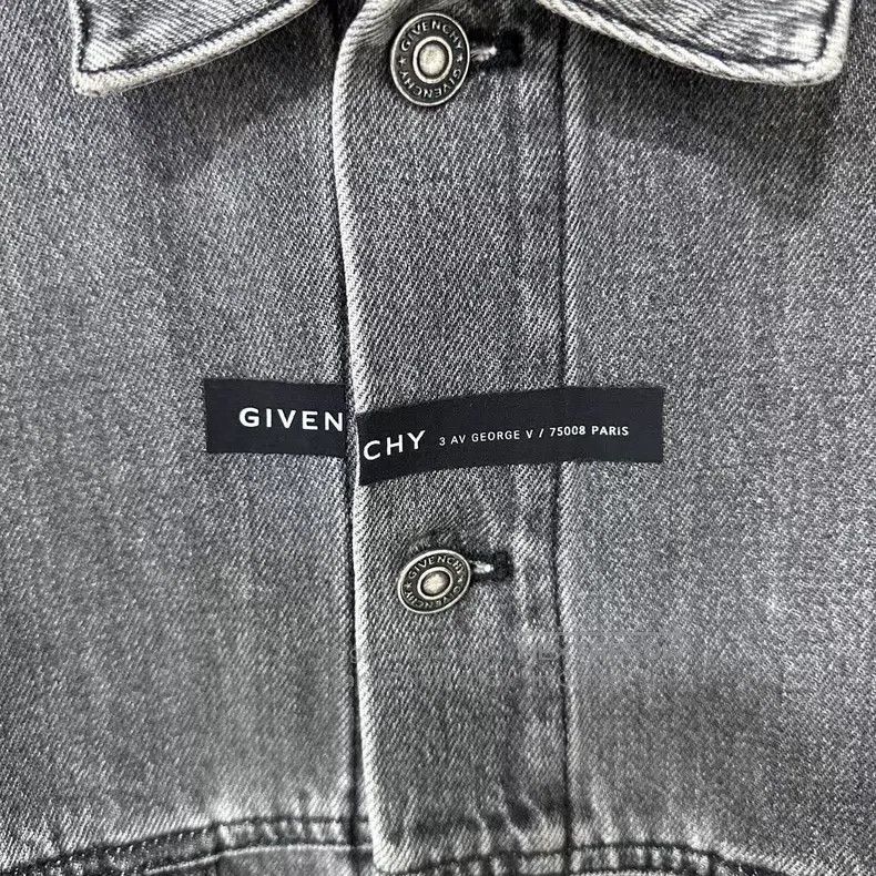 Givenchy Givenchy Black and white color-washed denim jacket Size US M / EU 48-50 / 2 - 6 Thumbnail