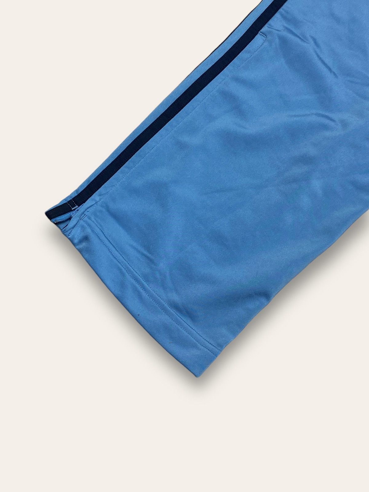 Adidas Vintage ADIDAS Originals Blue Track Pants Y2K Wide Baggy Size US 34 / EU 50 - 10 Thumbnail