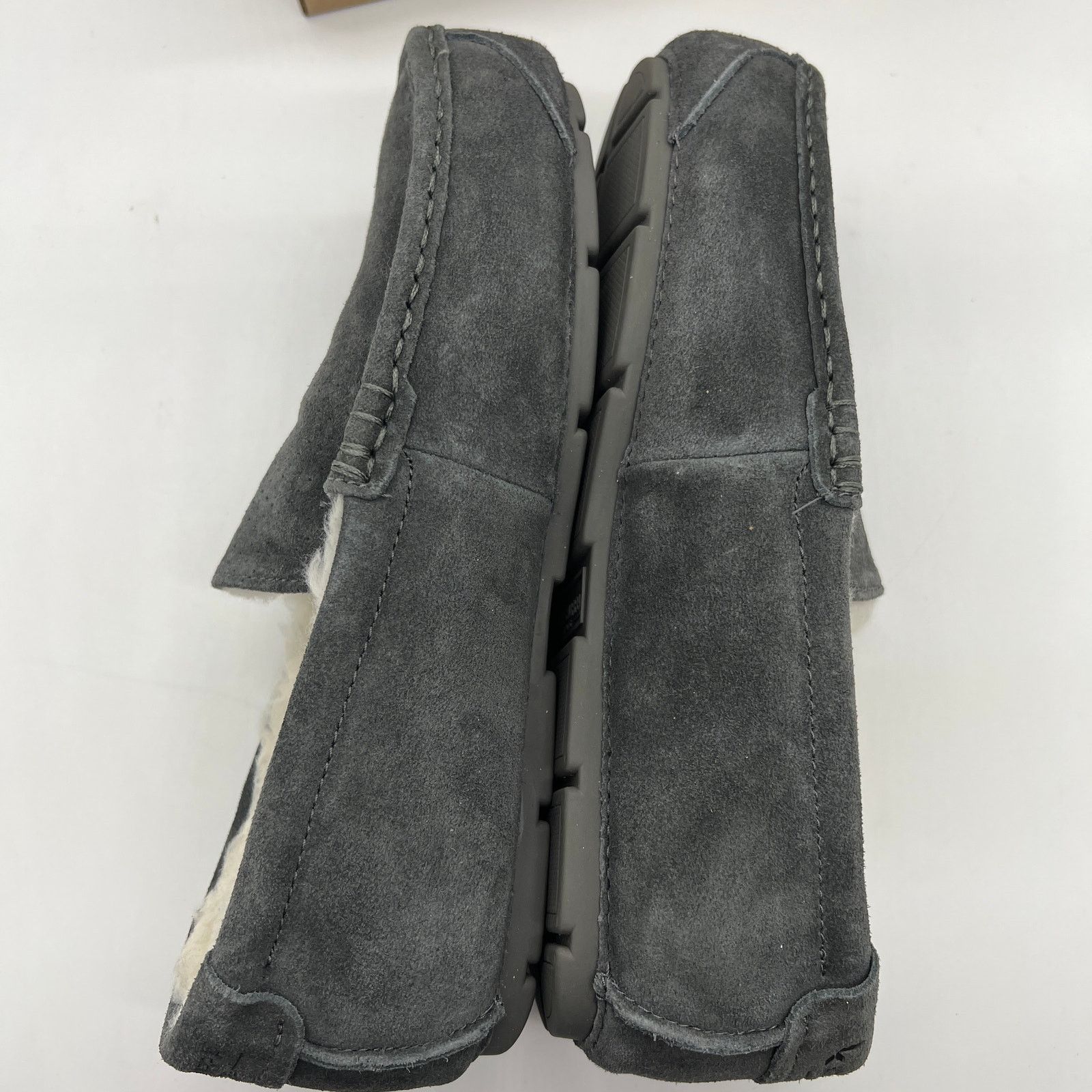 Other Koolaburra by UGG Mens 9 Medium Mocassin Slippers Size US 9 / EU 42 - 7 Thumbnail
