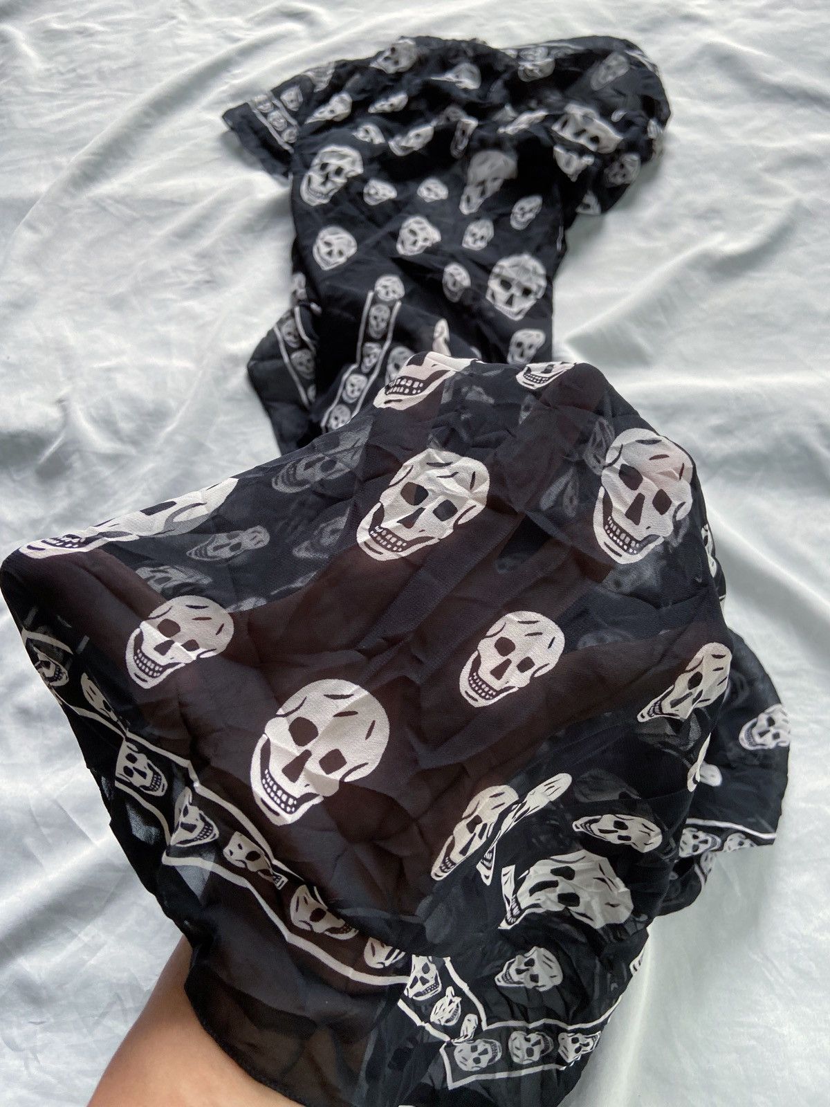 Japanese Brand BLACK SKULL SILK SCARF UKNOWN BRAND ifsixwasnine style Size ONE SIZE - 10 Thumbnail