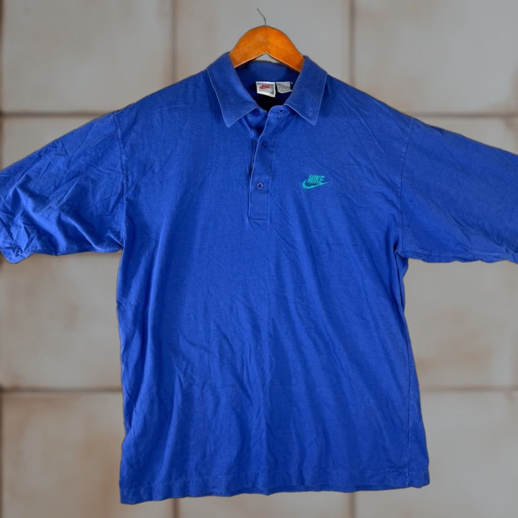 Nike VINTAGE Nike Polo Shirt Mens L Blue Embroidered Swoosh Logo 90s Sportswear Size US L / EU 52-54 / 3 - 1 Thumbnail