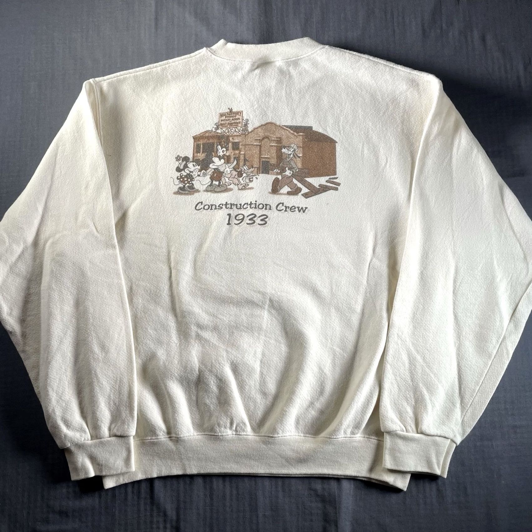 Disney VINTAGE Disney Sweatshirt Pullover Construction Crew Mickey Mouse Men’s Medium Beige Unisex Adults M Sweatshirt Mens Disney Pullover Crewneck Size US M / EU 48-50 / 2 - 3 Thumbnail