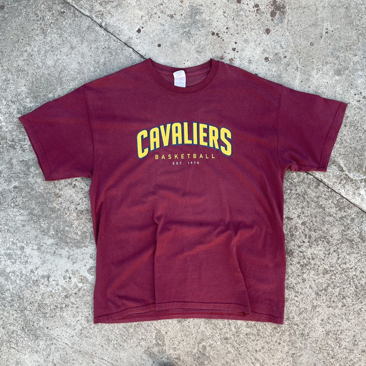 If Six Was Nine × Number (N)ine Vintage Cavaliers T-shirts Basketball 90s Y2K USA Sport Size US XL / EU 56 / 4 - 1 Thumbnail