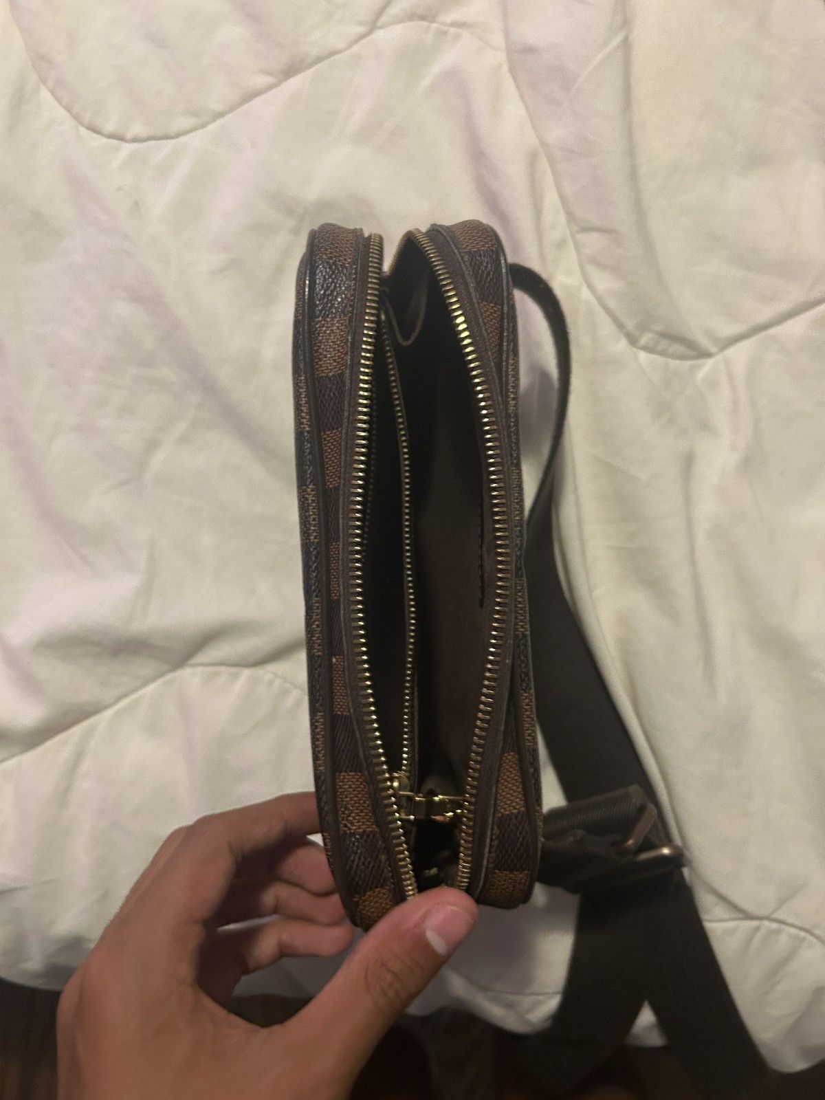 Louis Vuitton Louis Vuitton Damier Ebene Bumbag Size ONE SIZE - 4 Thumbnail