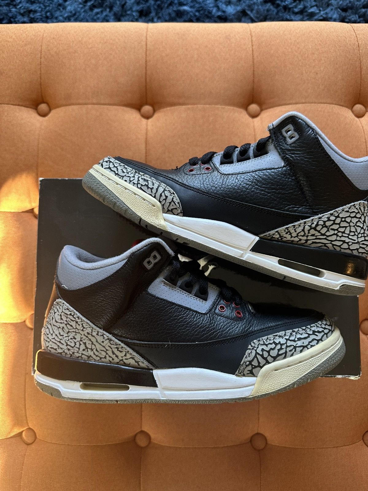 Jordan Brand × Nike Jordan 3 Retro Black Cement 2011 Sz. 7 Size US 7 / EU 40 - 1 Thumbnail