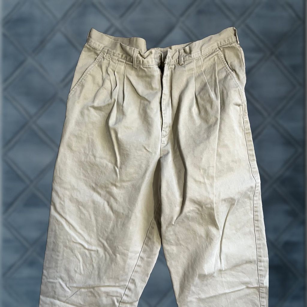 Gap VINTAGE GAP Men’s 36/32 Pleated Tapered Leg Brown Pants Shirt? Size US 36 / EU 52 - 1 Thumbnail