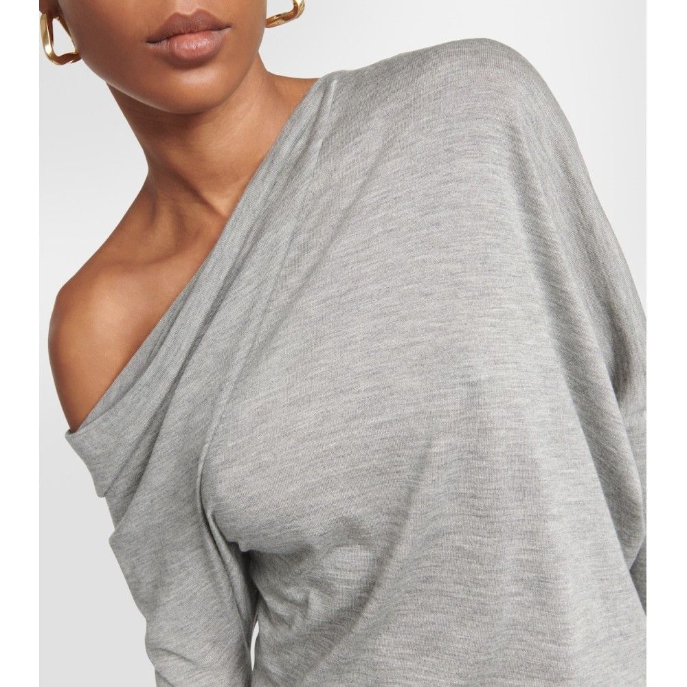 Tom Ford o1loc1c0924 MAK697 Asymmetric Sweater in Grey Size XS / US 0-2 / IT 36-38 - 2 Thumbnail