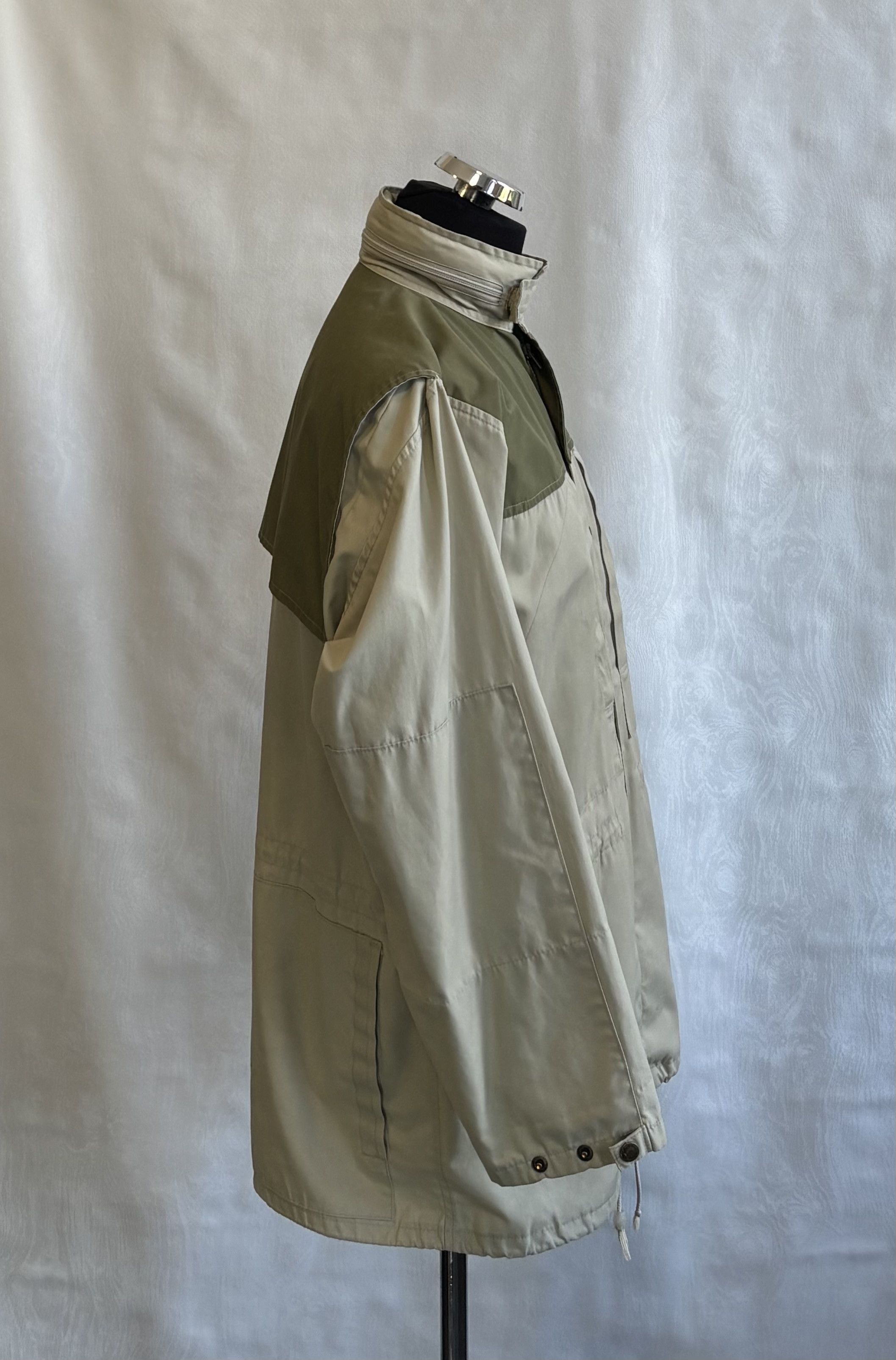 Fjallraven Fjallraven jacket vintage size. 54 Size US L / EU 52-54 / 3 - 4 Thumbnail