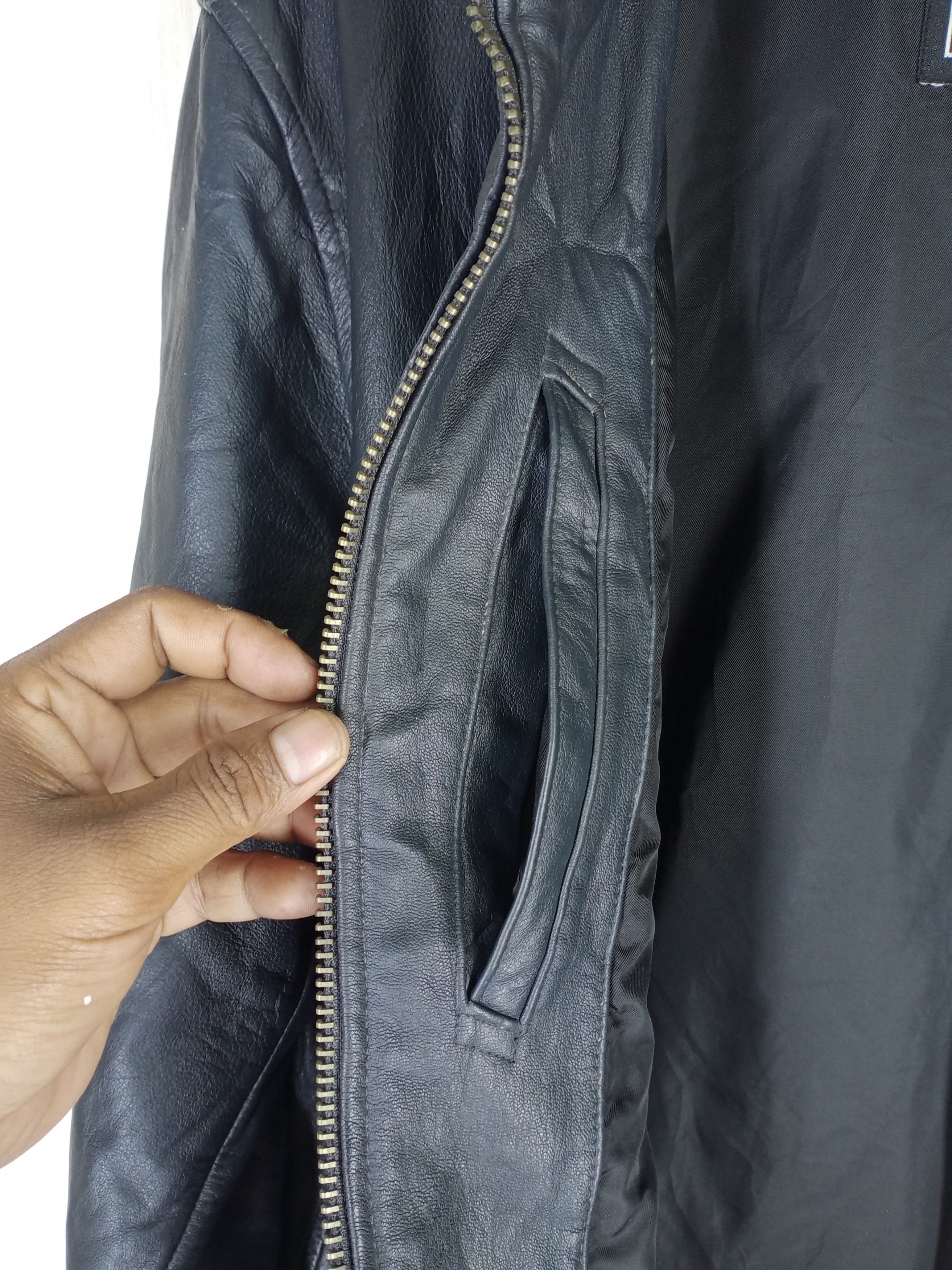 Alpha Industries VINTAGE ALPHA INDUSTRIES LEATHER GENUINE COWHIDE JACKET Size US M / EU 48-50 / 2 - 16 Thumbnail