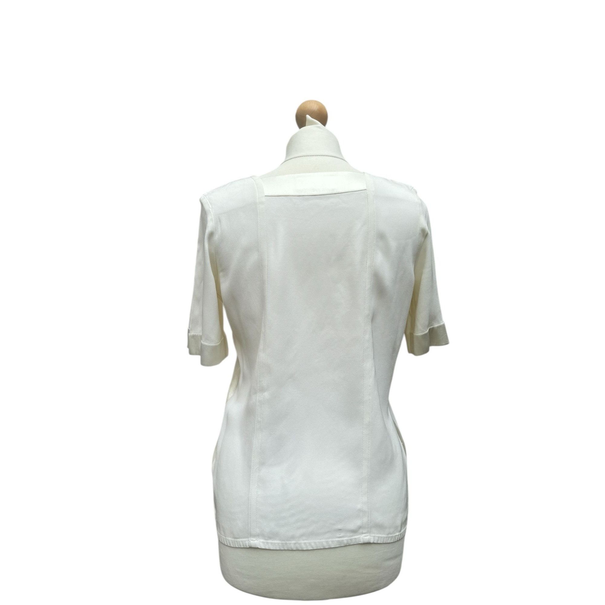 Yves Saint Laurent 1990s Ivory Silk Square-Neck Blouse Size XS / US 0-2 / IT 36-38 - 4 Thumbnail