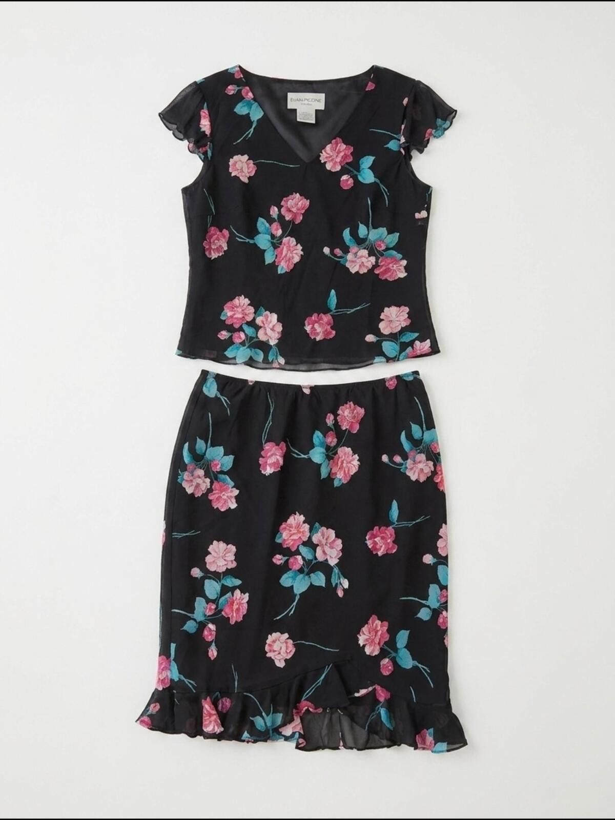 Evan Picone Evan Picone Black Top And Skirt with Pink Floral Accent Size 34" / US 12 / IT 48 - 1 Thumbnail