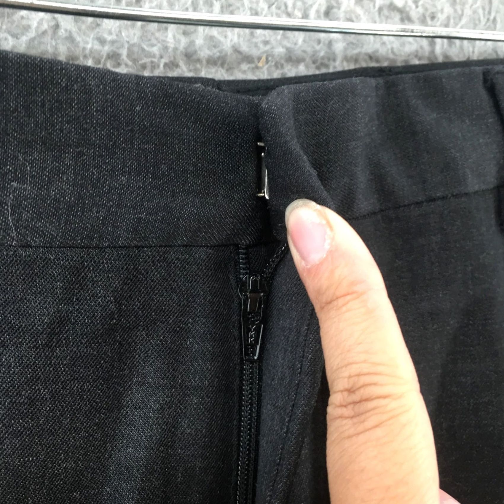 Banana Republic Banana Republic Pants Mens 36 Regular Straight Chino Dress Wool Gray Zip Fly Mid Rise Blackout? Size US 36 / EU 52 - 4 Thumbnail