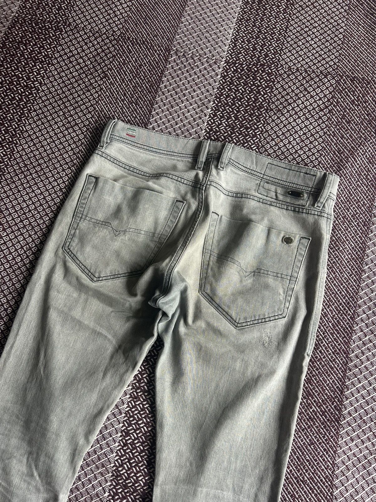 Diesel Vintage Diesel Tepphar Jeans Streetwear Style Size 30 Casual Size US 30 / EU 46 - 5 Thumbnail