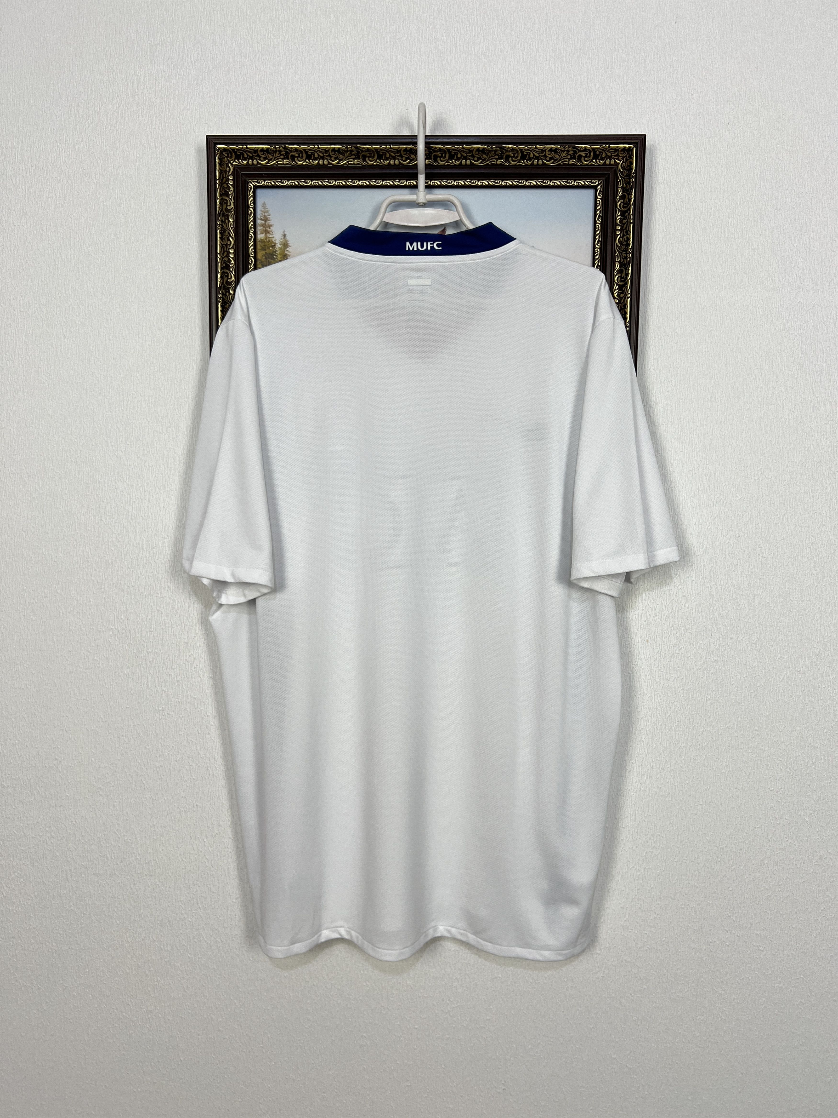 Nike Manchester United Away football shirt 2008 Soccer Nike White Size US XL / EU 56 / 4 - 13 Thumbnail