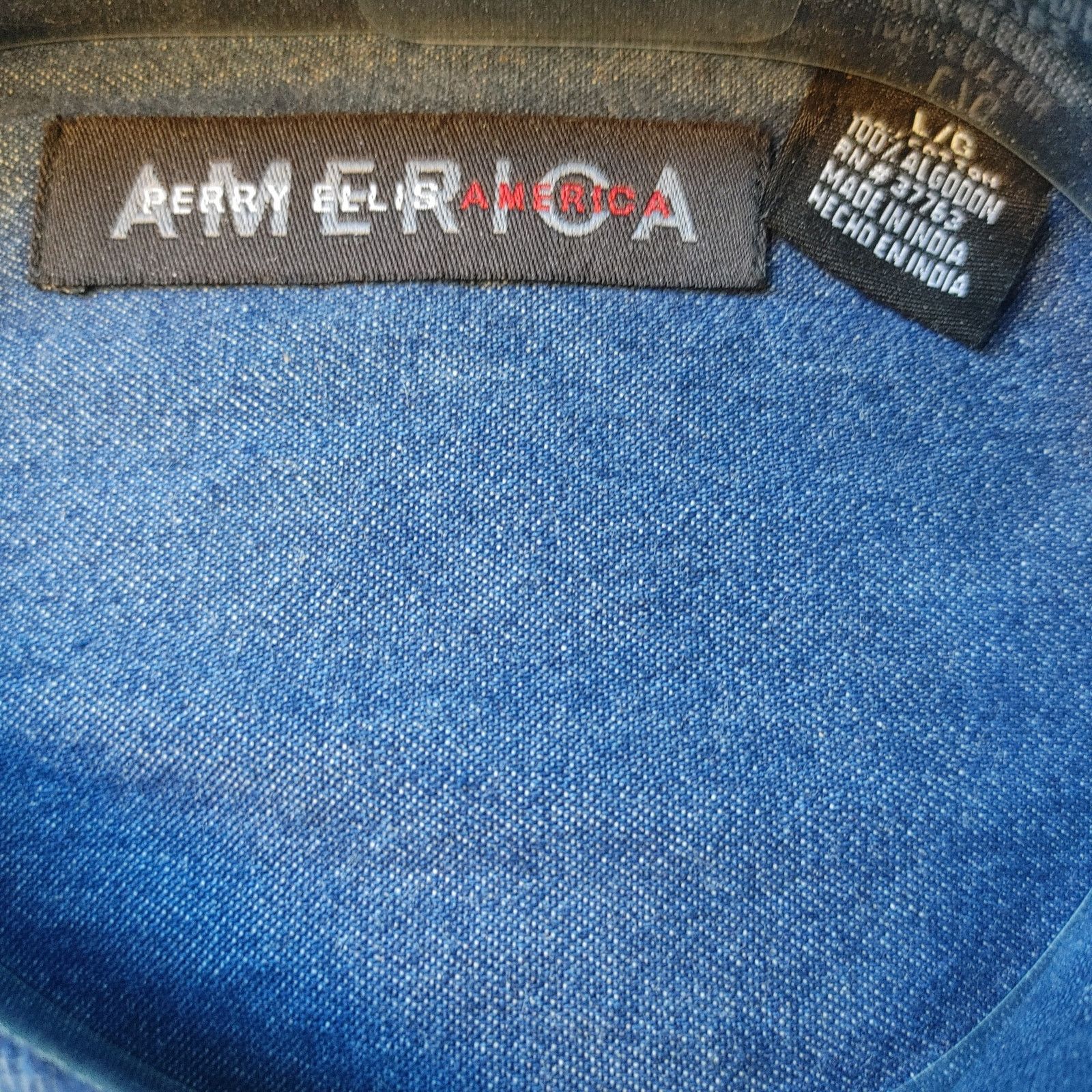 Other Perry Ellis America Men's LG Light Blue Denim Casual Shirt Size US L / EU 52-54 / 3 - 2 Thumbnail