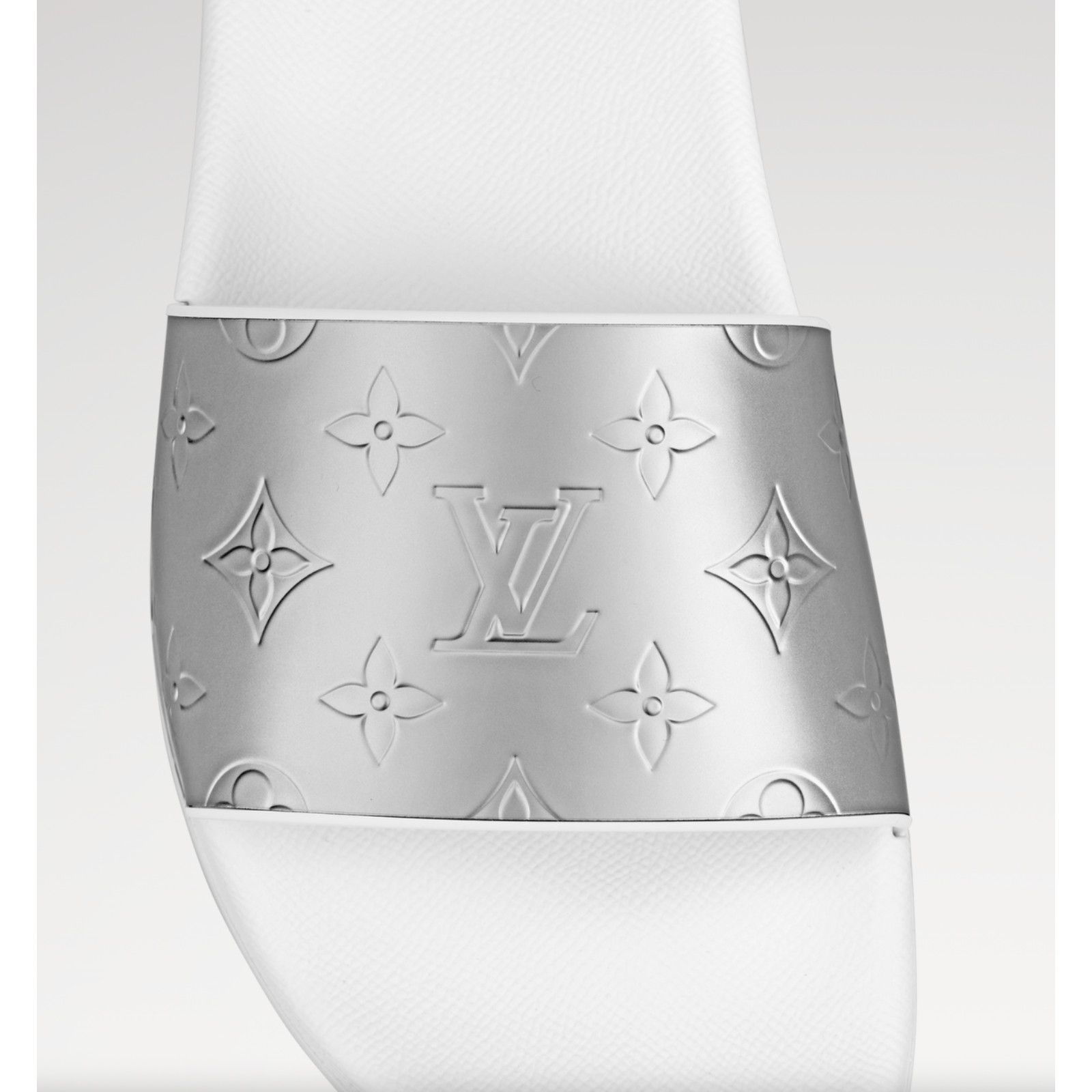 Louis Vuitton Louis Vuitton Silver Monogram Slide Sandal UK 9 US 10 11 Size US 10 / EU 43 - 10 Thumbnail