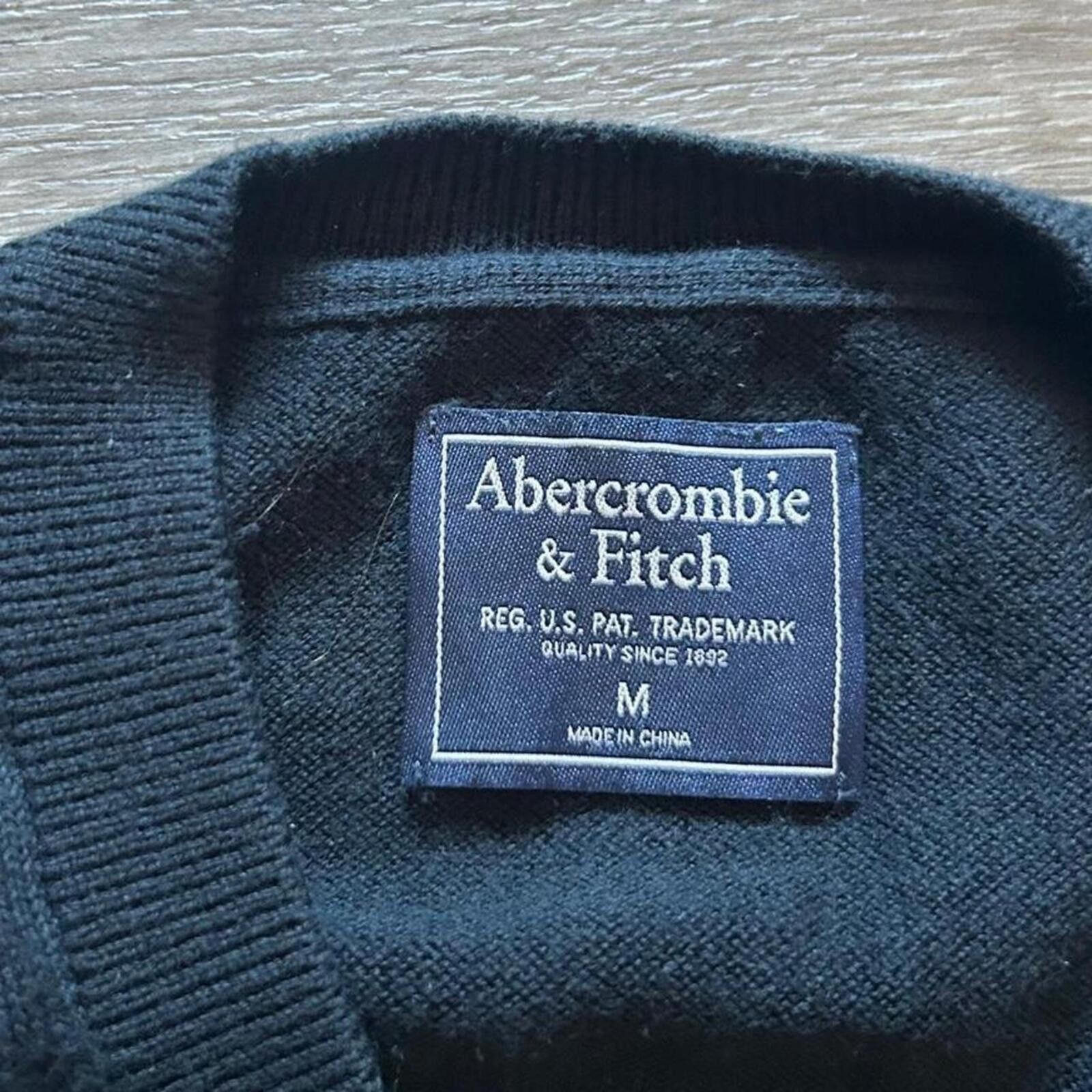 Abercrombie & Fitch Abercrombie & Fitch Women's V-neck sweater Size M y2k Size M / US 6-8 / IT 42-44 - 4 Thumbnail