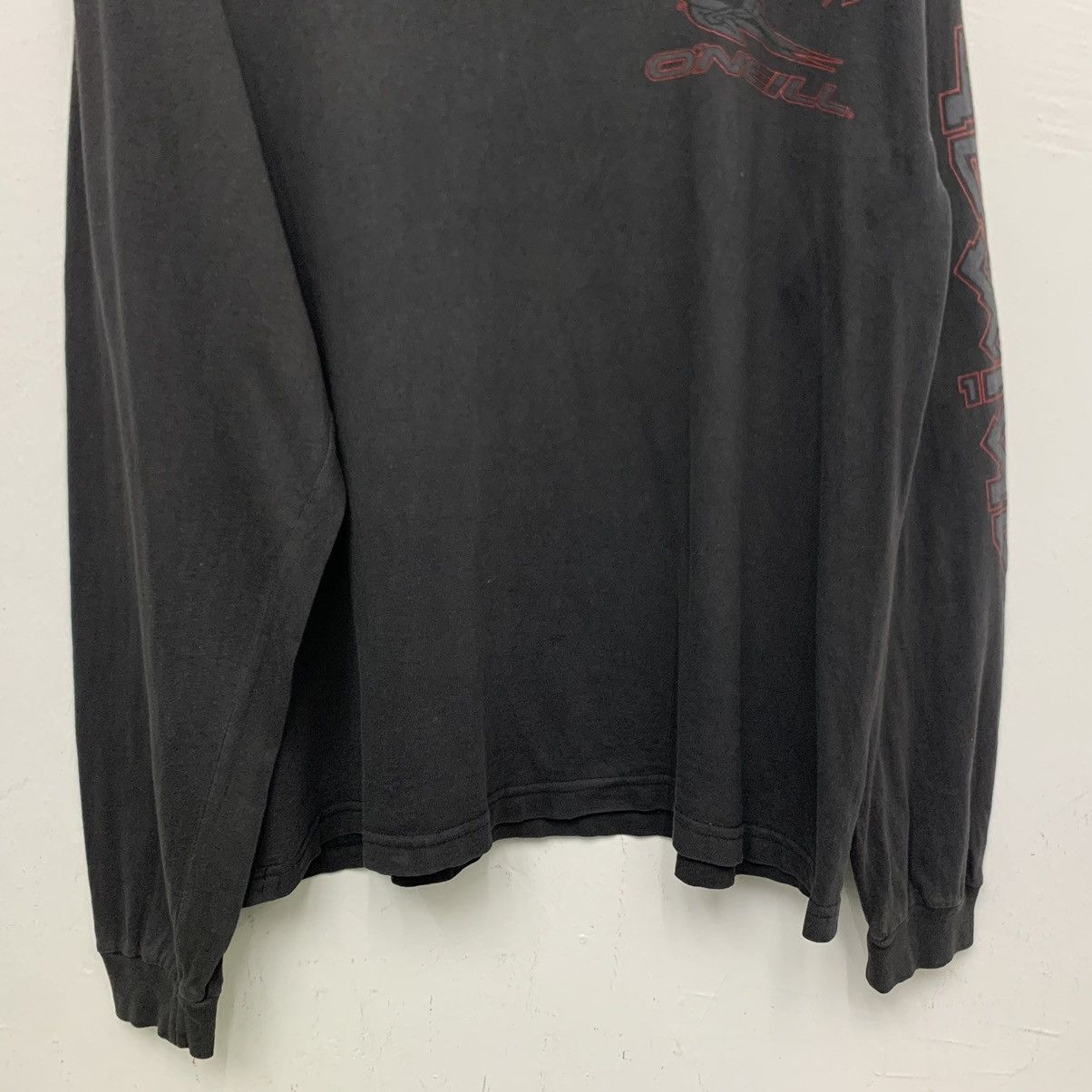 O'Neill Vintage 90s O’neill ‘Animal’ Surfing Long Sleeve Tshirt Size US L / EU 52-54 / 3 - 4 Thumbnail