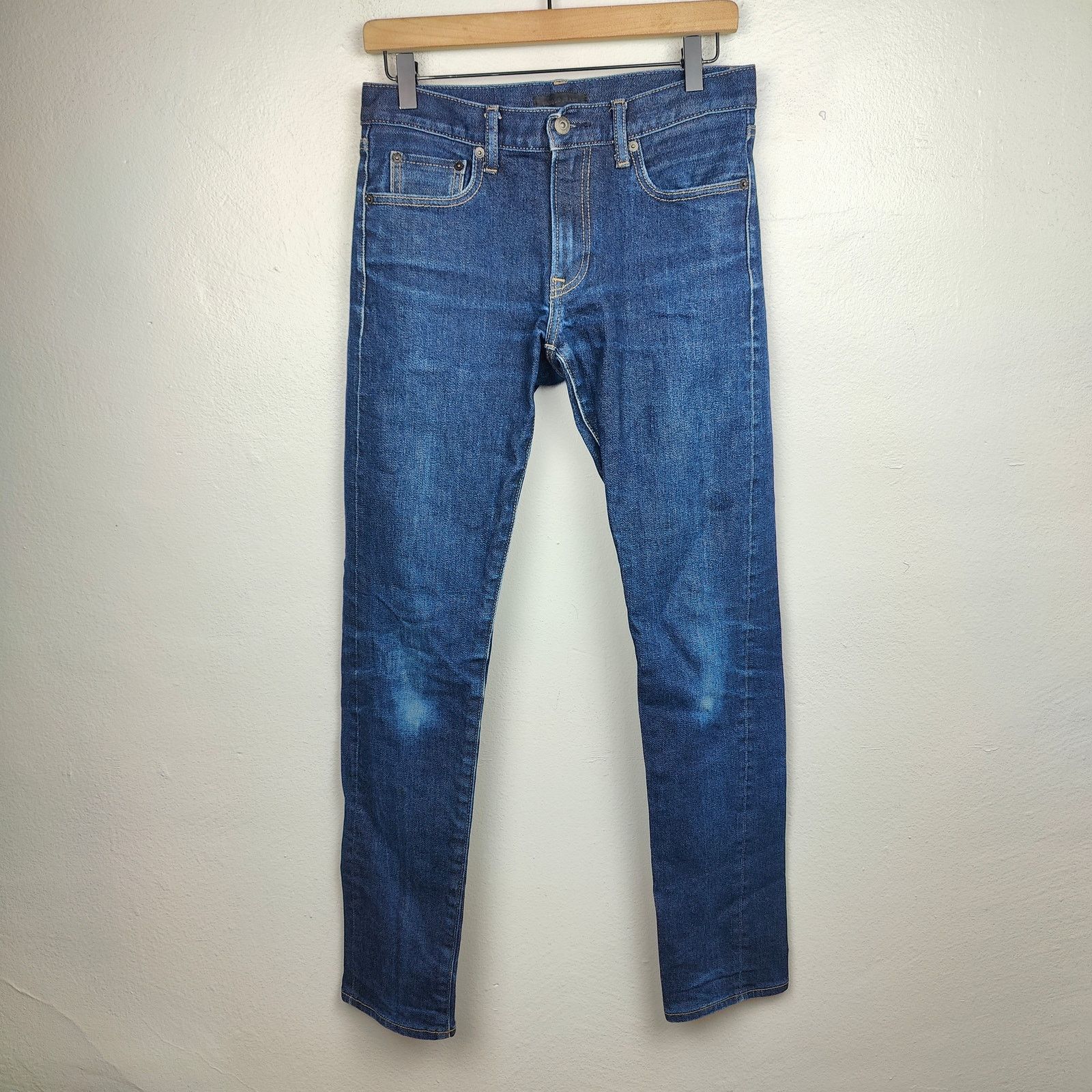 Uniqlo Uniqlo Selvedge Jeans Mens 29 Indigo Wash Slim Fit Zip Fly Size US 29 - 1 Thumbnail