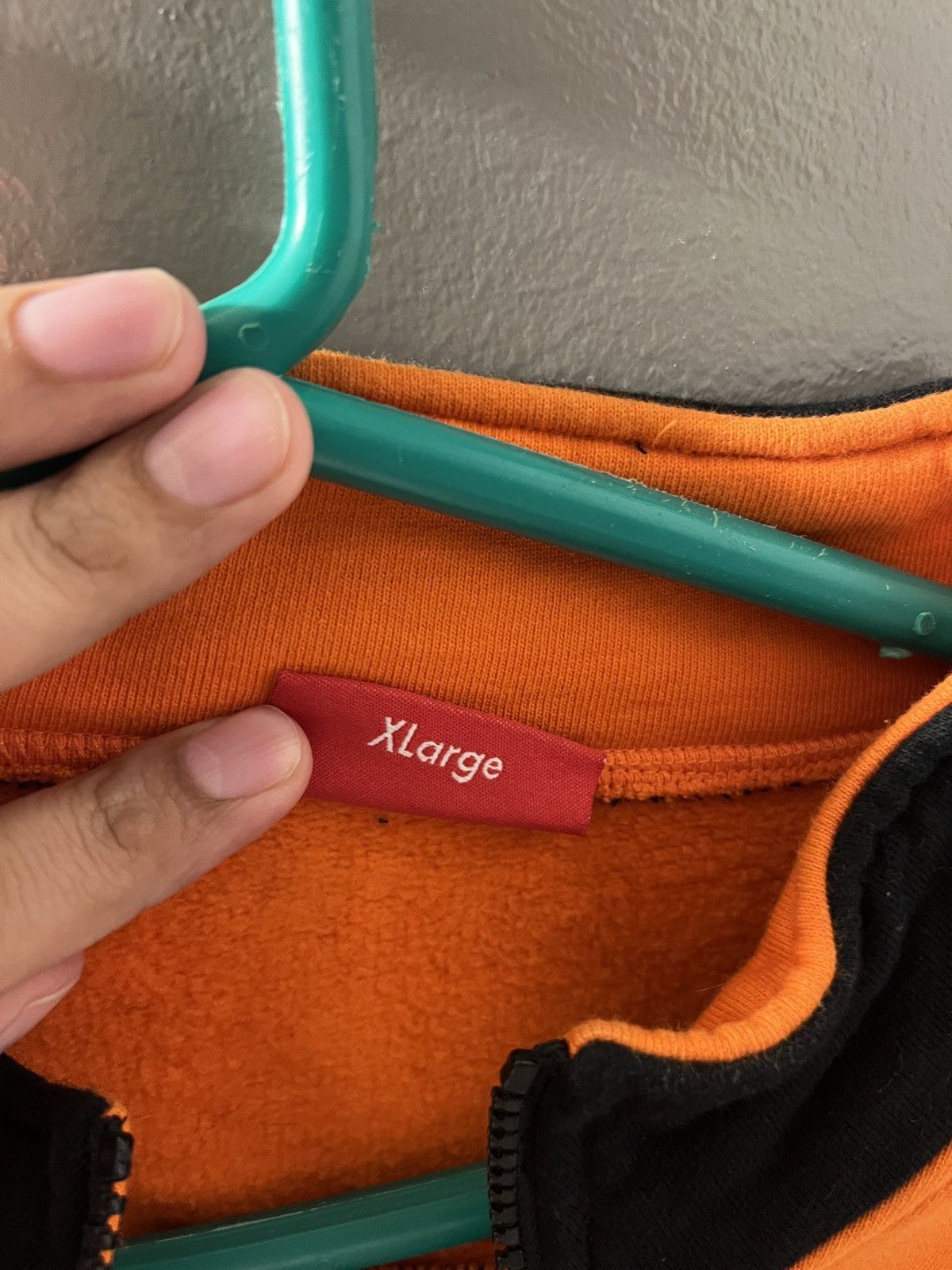 Supreme Supreme Size US XL / EU 56 / 4 - 4 Thumbnail
