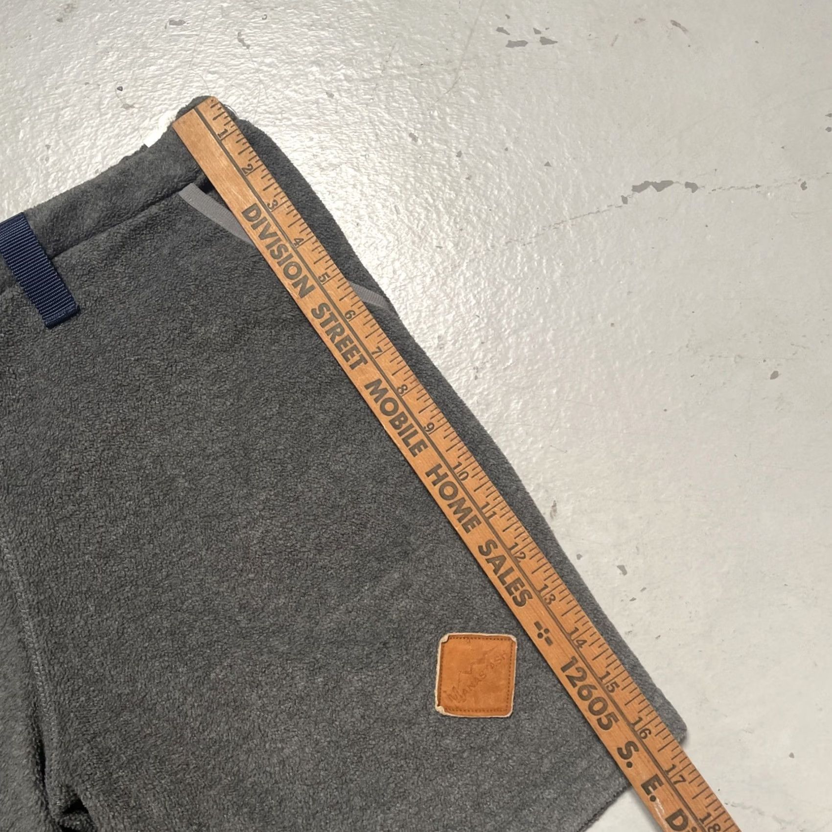 Manastash MANASTASH Japan Fleece Hiking Belted Shorts M Unisex Adults Gray 90s Camp Climbing City Trail Mens/Unisex Size US 31 - 3 Thumbnail