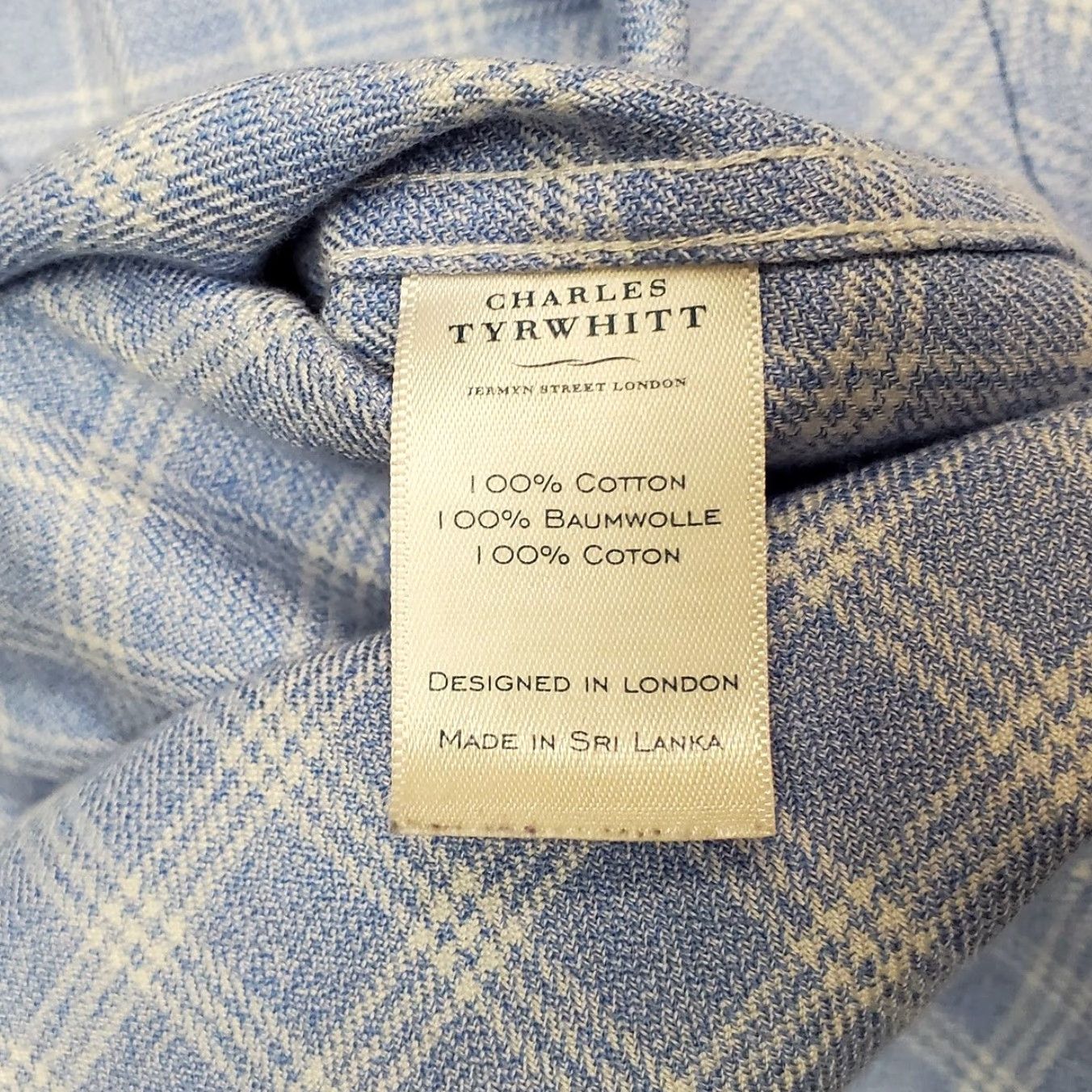 Charles Tyrwhitt VINTAGE Charles Tyrwhitt Shirt Mens Medium Blue Plaid Long Sleeve Non Iron Slim Casual Size US M / EU 48-50 / 2 - 5 Thumbnail