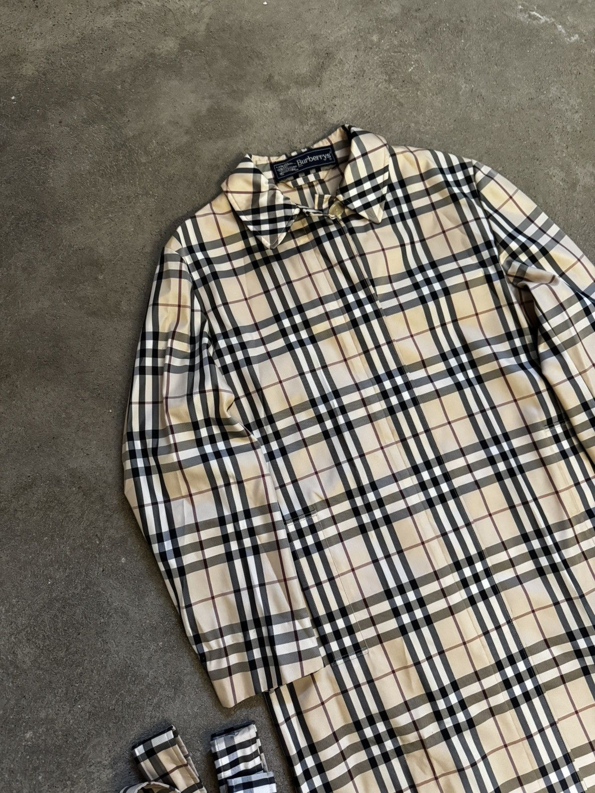 Burberry Burberry trench coat Size US L / EU 52-54 / 3 - 4 Thumbnail