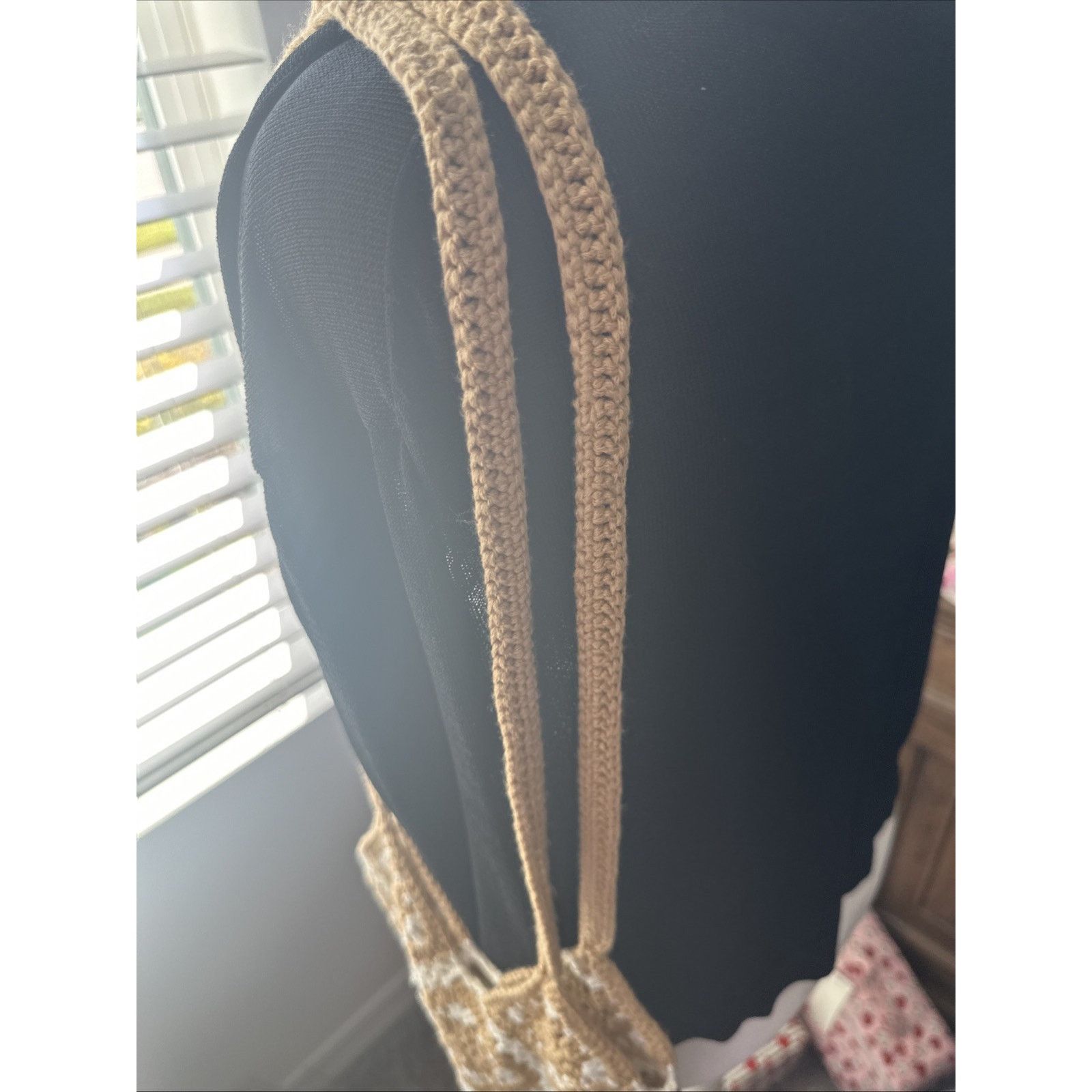 Other Urban Originals Mini Sunflower Crochet Tote bag - Sand $79 Size ONE SIZE - 4 Thumbnail