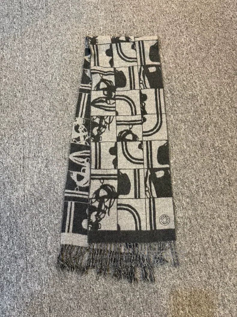 Hermes Hermes Dark grey cashmere scarf with horse pattern logo Size ONE SIZE - 1 Thumbnail