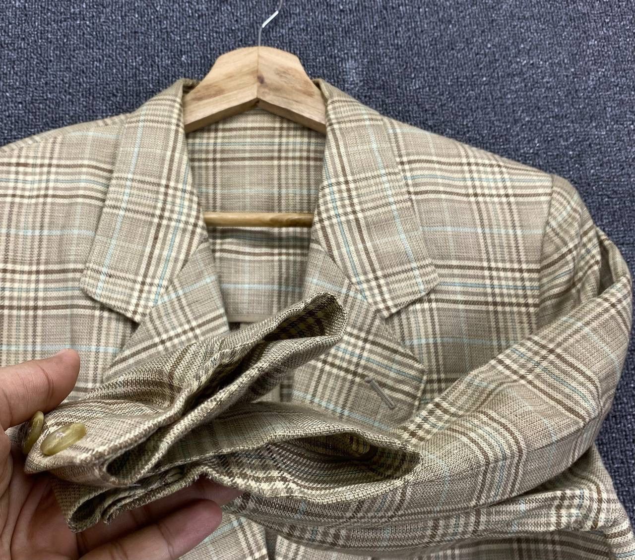 Burberry Vintage Burberry Checkered Wool Coat Blazer Jacket Size M / US 6-8 / IT 42-44 - 10 Thumbnail