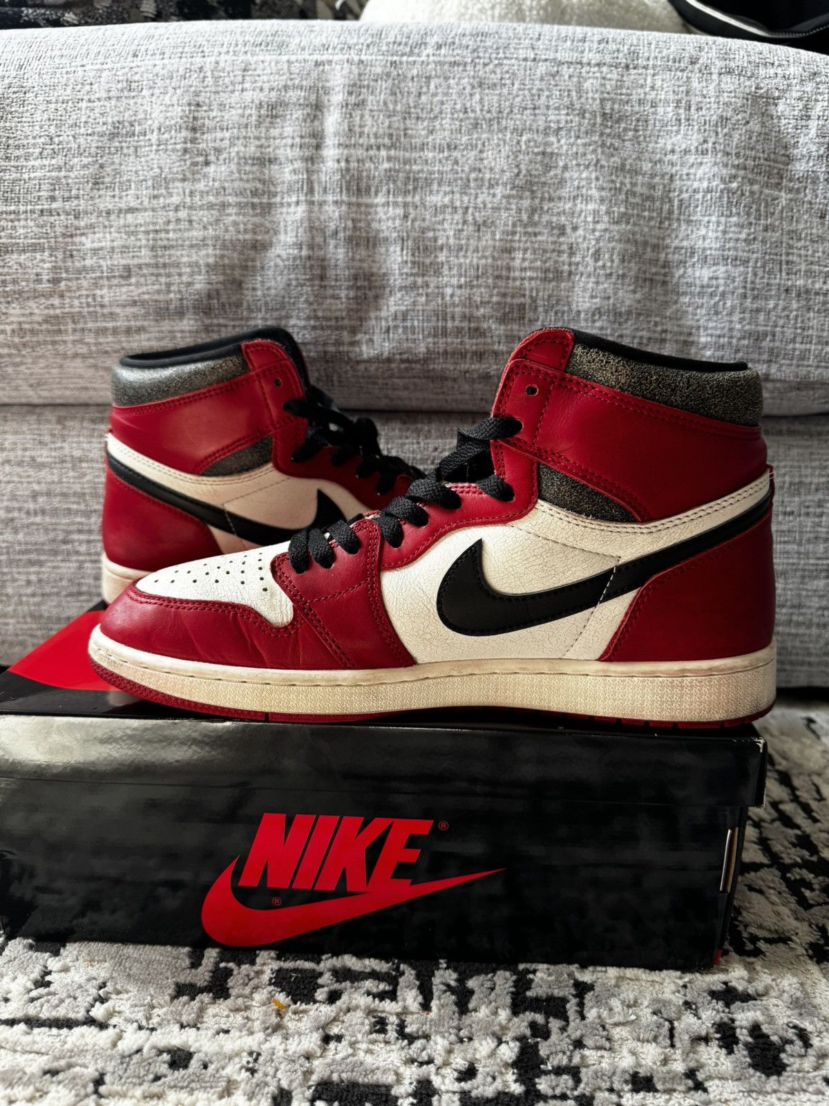 Nike Air Jordan 1 Retro High OG 'Chicago Lost & Found' Sample Size US 12 / EU 45 - 6 Thumbnail