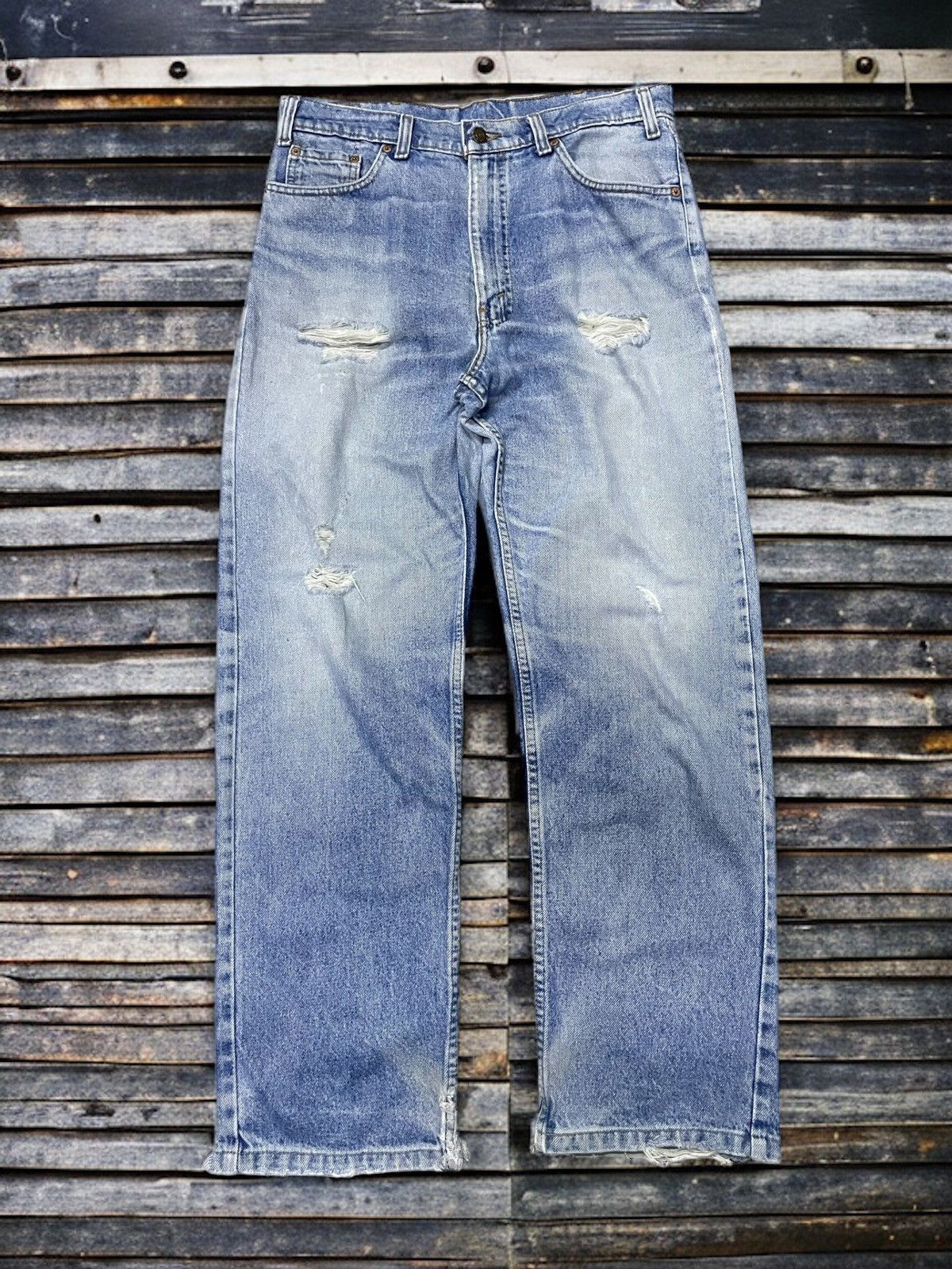 Vintage Levis 519-0219 Distressed Light Wash Jeans
