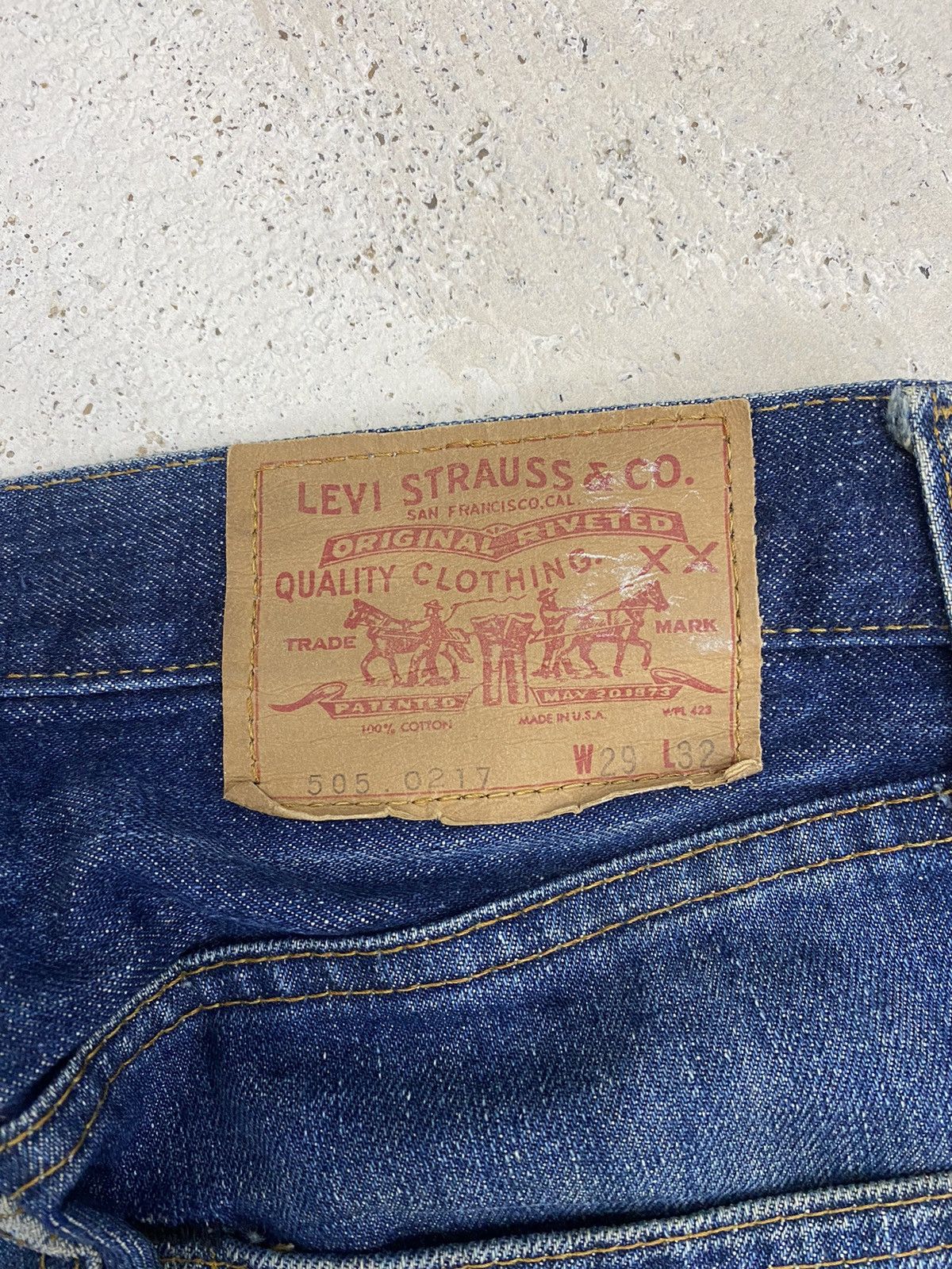 Levi's Vintage 80s Levis 505 Button 8 Zipper Talon Dirty Distress Size US 29 - 20 Thumbnail
