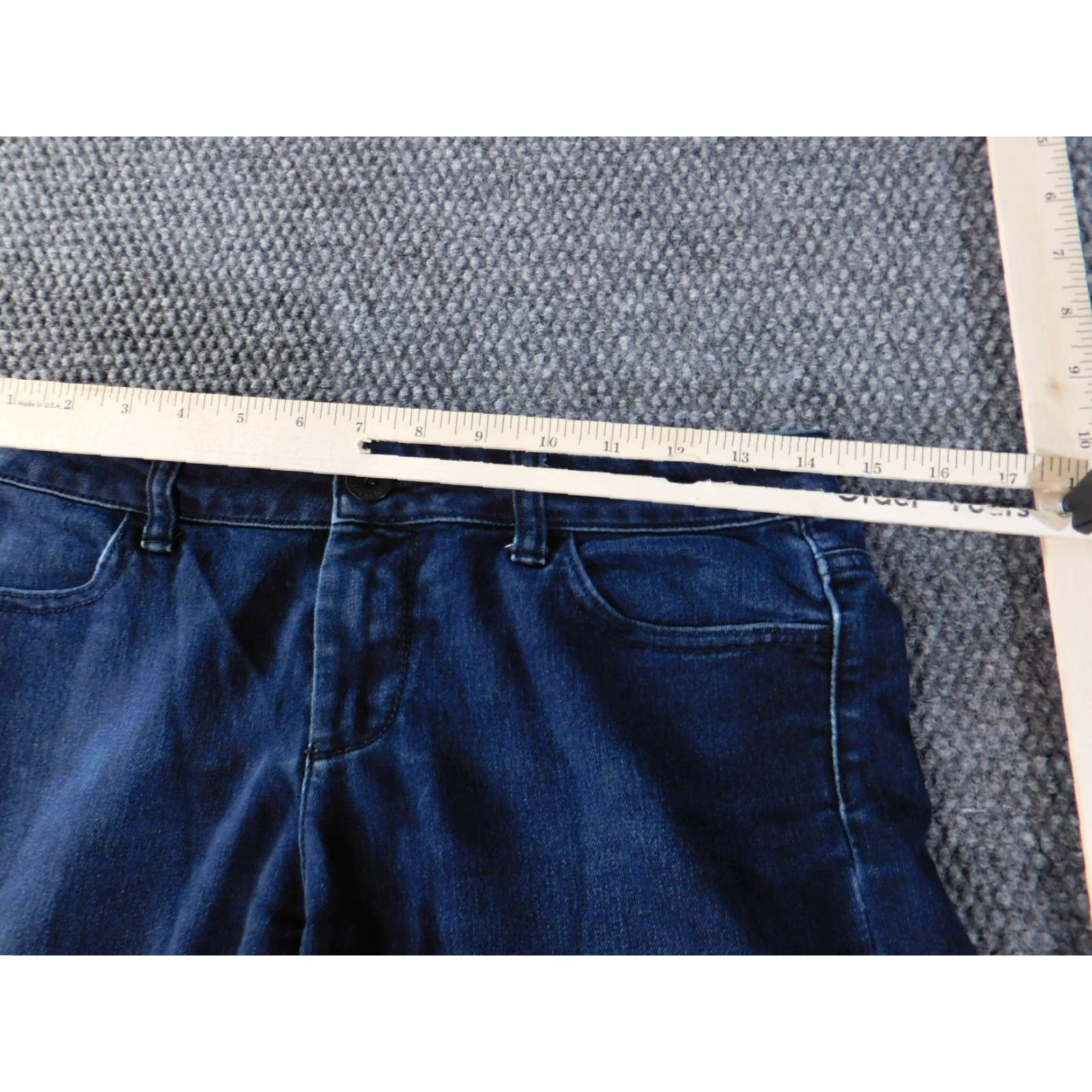 Banana Republic Banana Republic Jeans Womens 26 Blue Skinny Stretch Dark Wash Denim Jeans Regular Womens 26 Blue Skinny Stretch Size 26" / US 2 / IT 38 - 3 Thumbnail