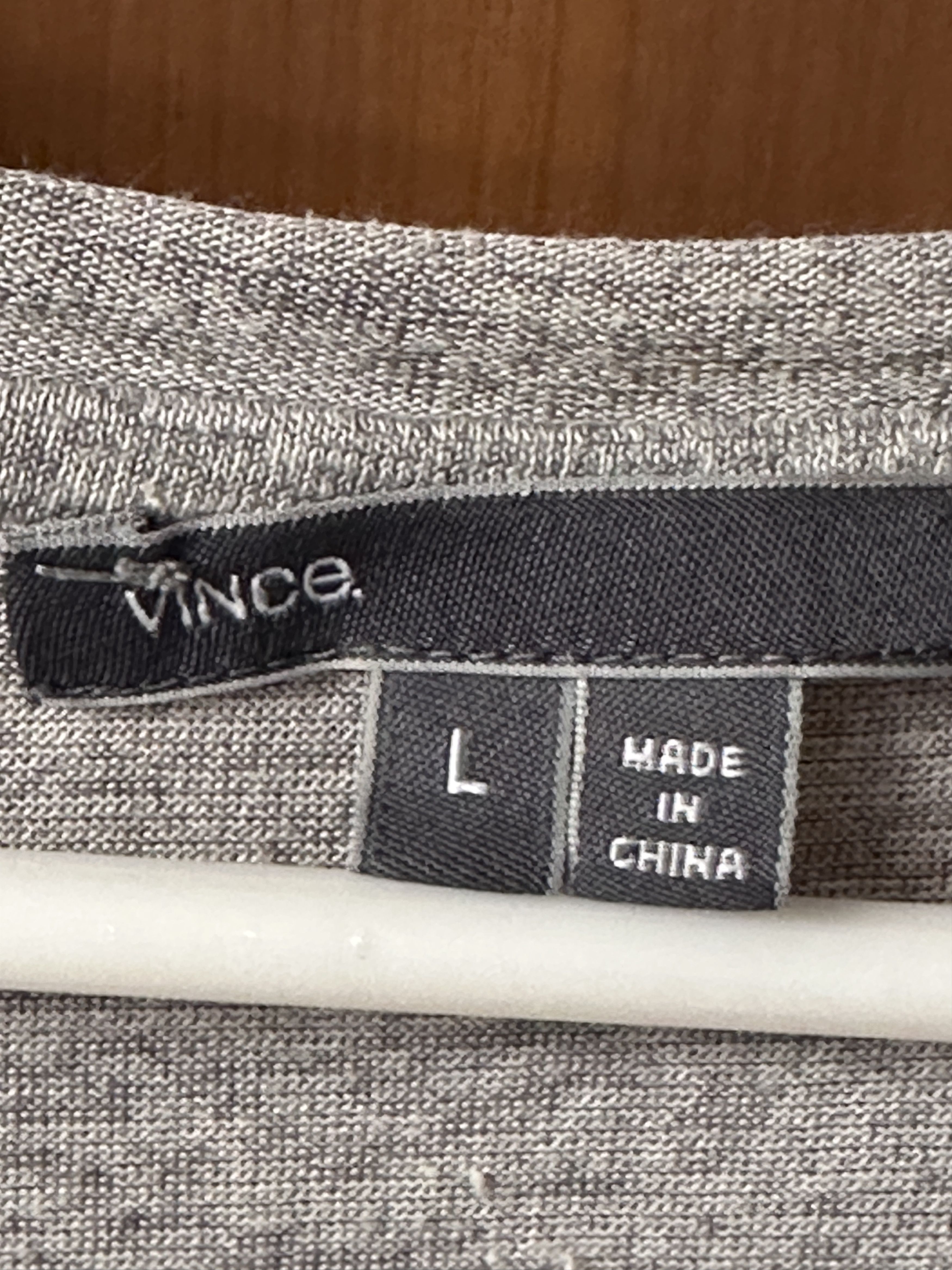 Vince Vince Gray Women's V-neck T-shirt Size Large Size L / US 10 / IT 46 - 3 Thumbnail
