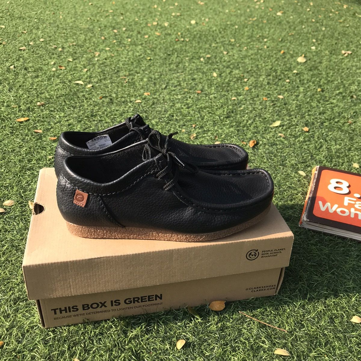 Clarks × Leather Clarks Wallabee Wallabees Shacre II Run Black Leather Size US 6.5 / EU 39-40 - 8 Thumbnail