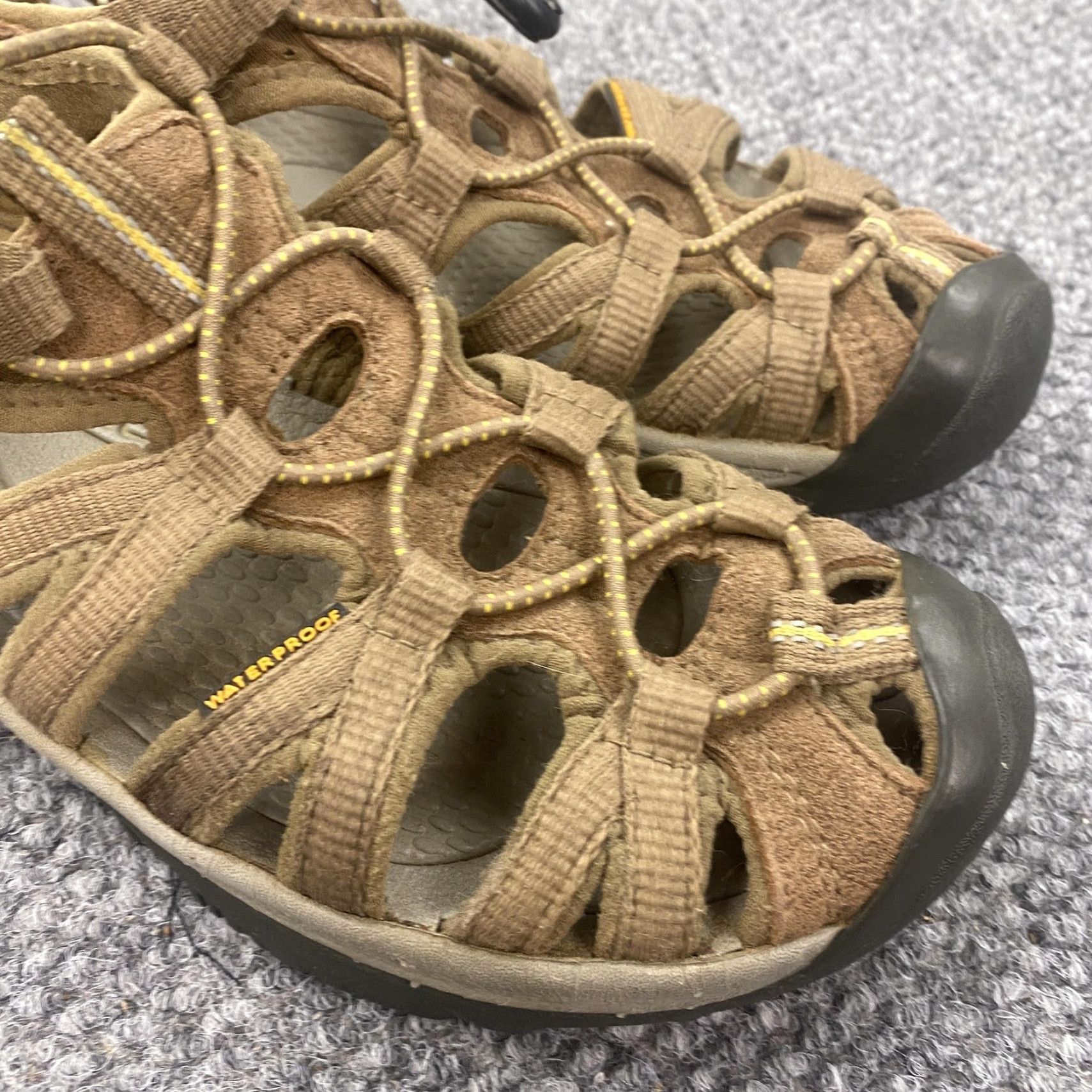 KEEN Keen Whisper Sandal Women 8 Brown Waterproof Hiking Outdoor Sandal Womens Size US 8 / IT 38 - 4 Thumbnail