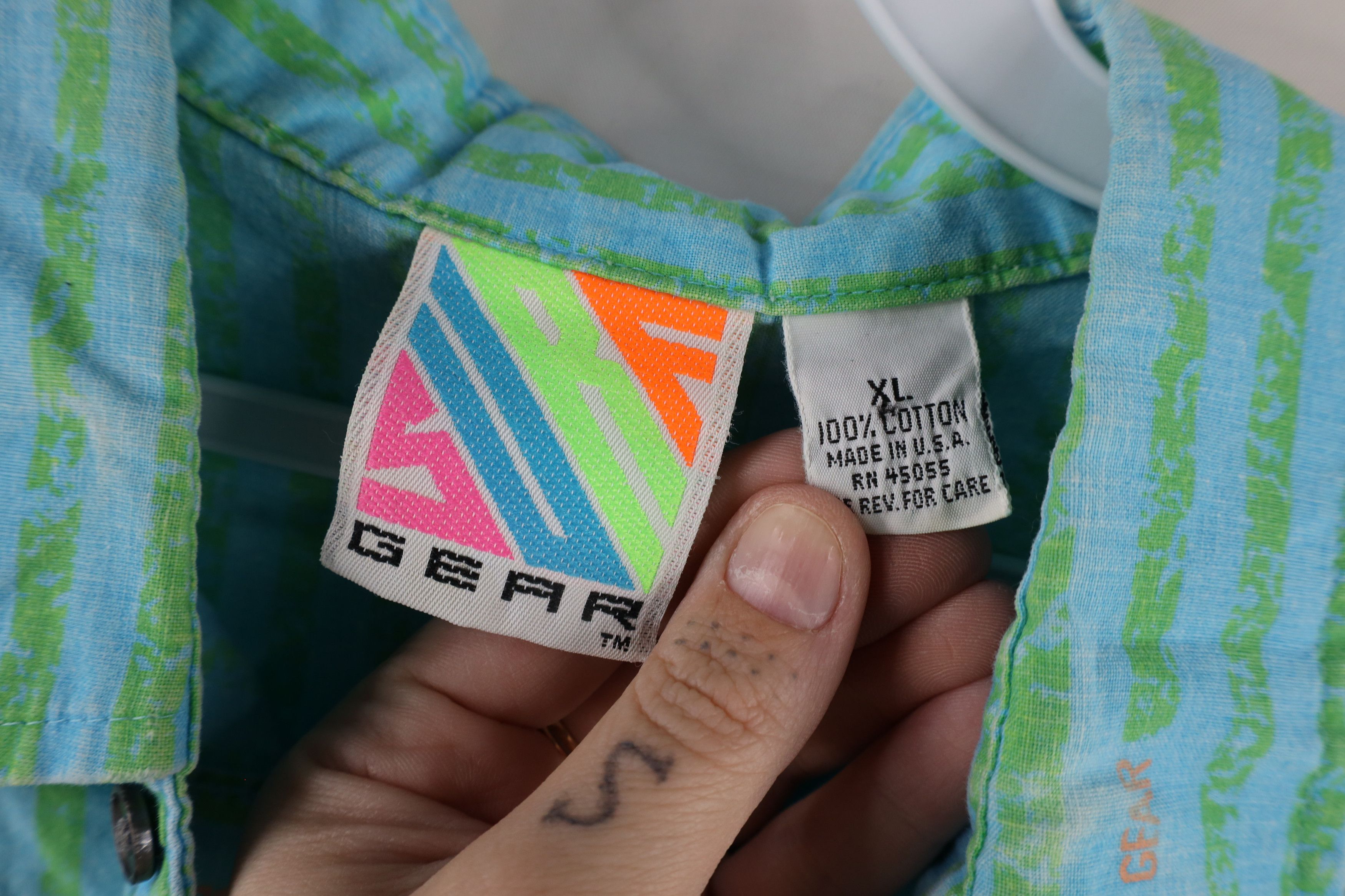 Vintage Vtg 90s Surf Gear Spell Out Striped Surfing Button Shirt USA Size US XL / EU 56 / 4 - 7 Thumbnail