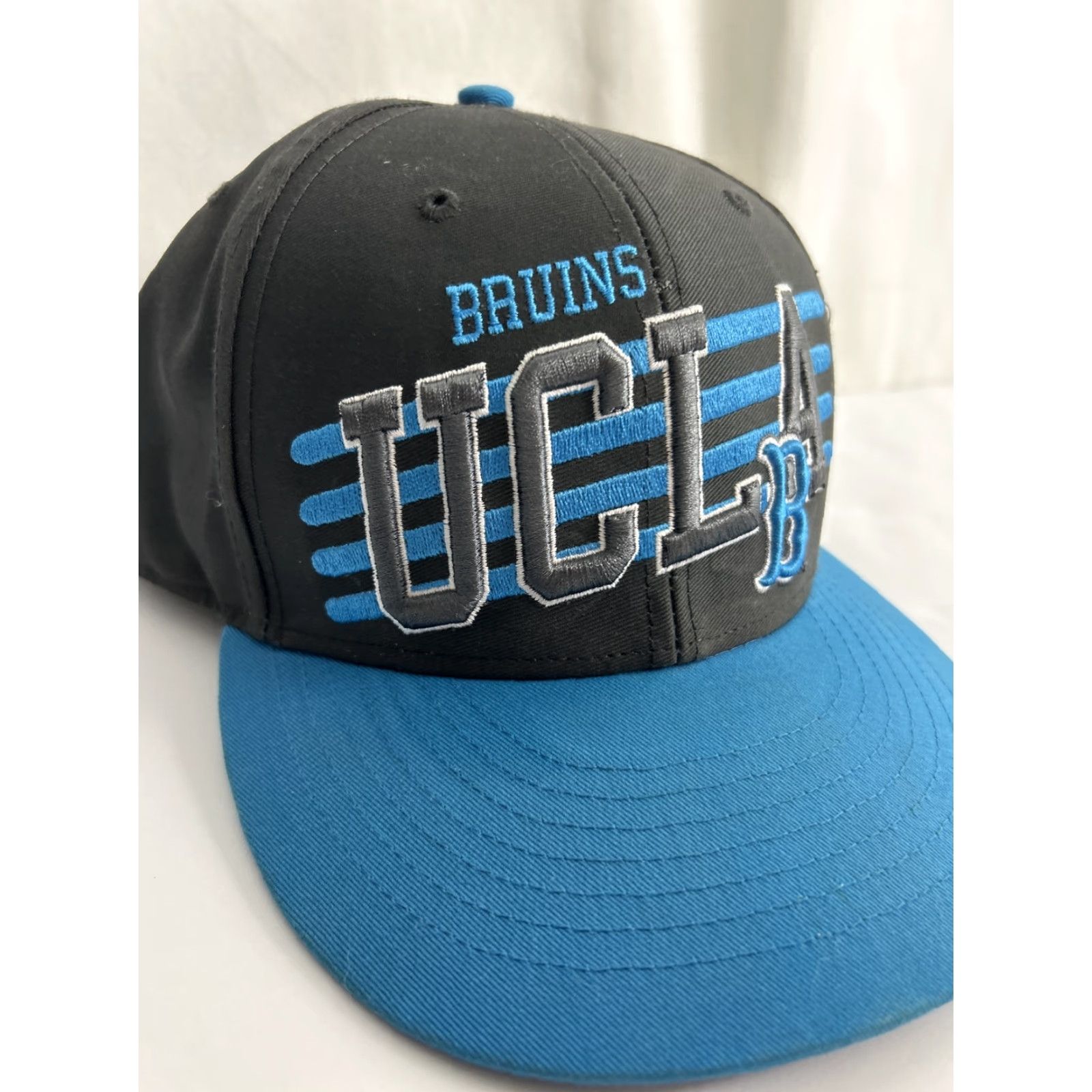 47 47 Brand UCLA Bruins SnapBack Hat Adjustable Gray Blue Adults One Size Black? Size ONE SIZE - 3 Thumbnail