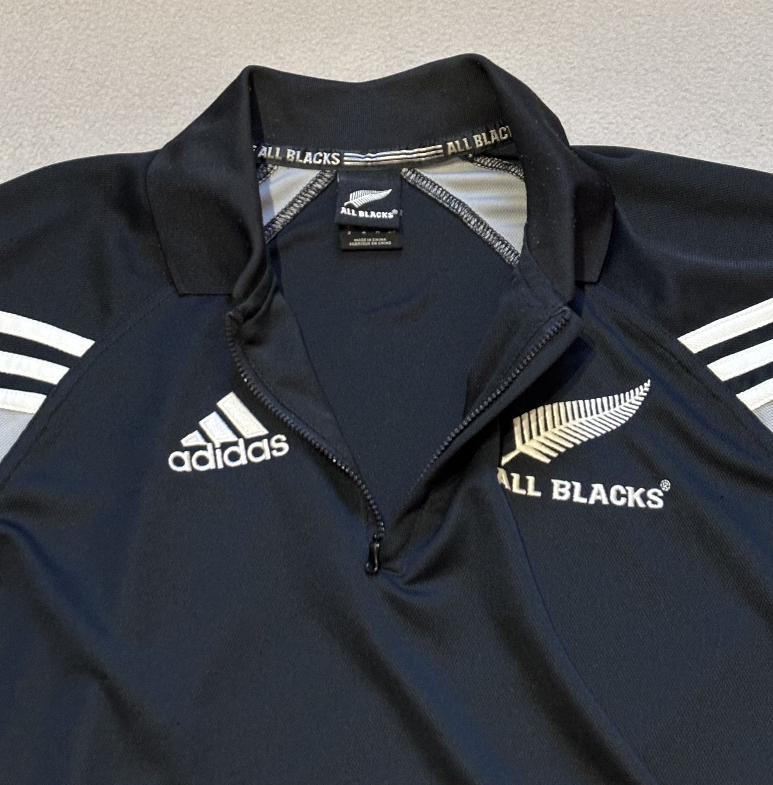 Adidas New Zealand All Blacks 2003/2004 Adidas Rugby Jersey Size S Size US S / EU 44-46 / 1 - 9 Thumbnail