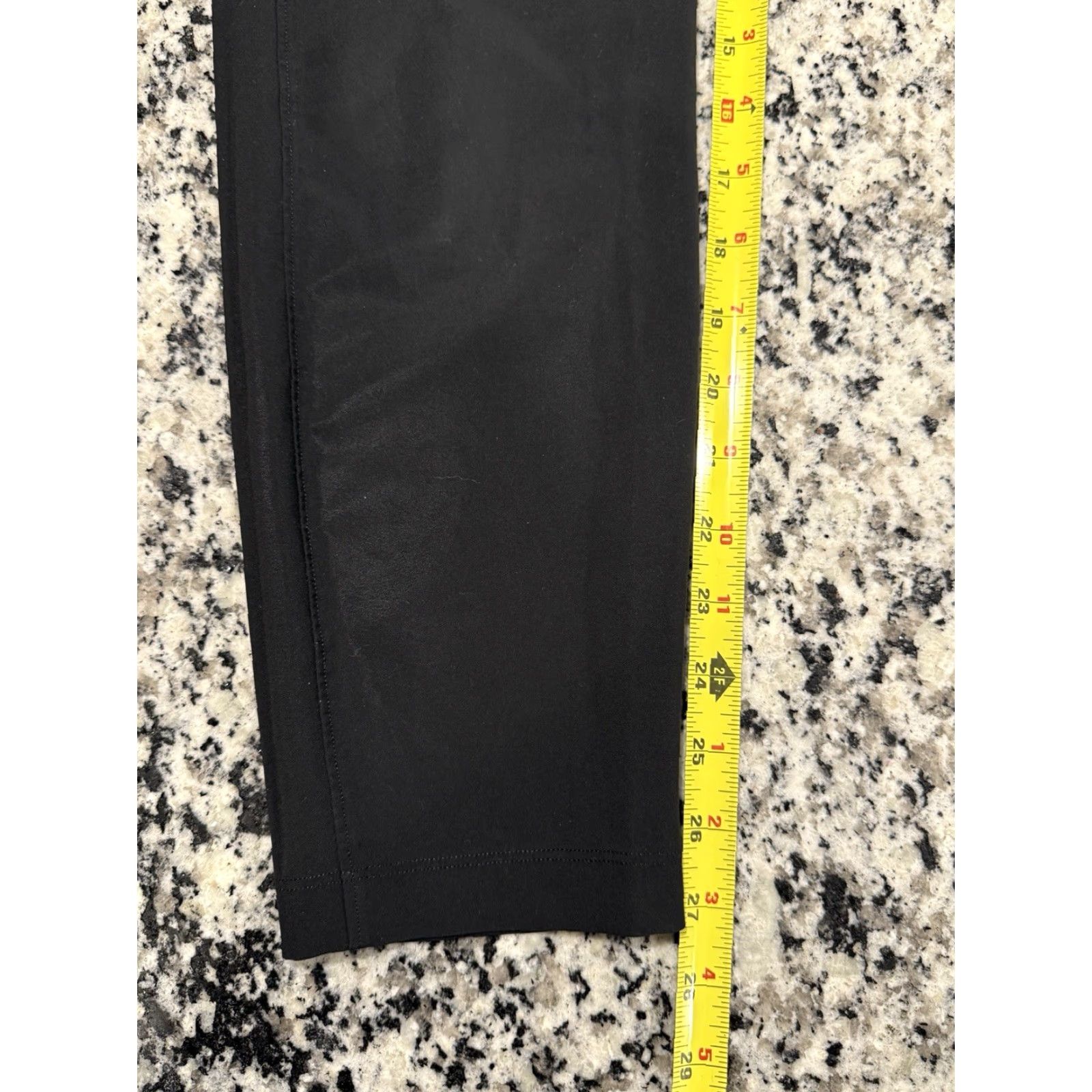 Lululemon Lululemon On The Fly Woven Pants Black 2 Women Athletic Regular Drawstring Ankle 27.5 Inseam Size 26" / US 2 / IT 38 - 4 Thumbnail