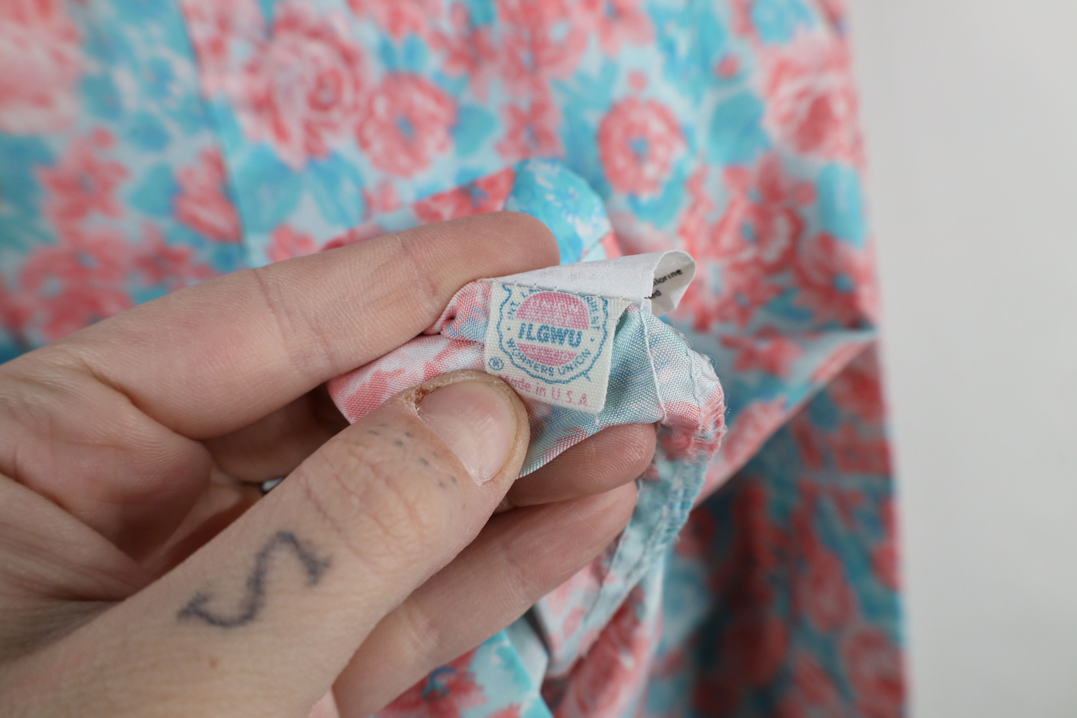 Vintage Vintage 70s Streetwear Over Print Collared Button Shirt USA Size L / US 10 / IT 46 - 9 Thumbnail