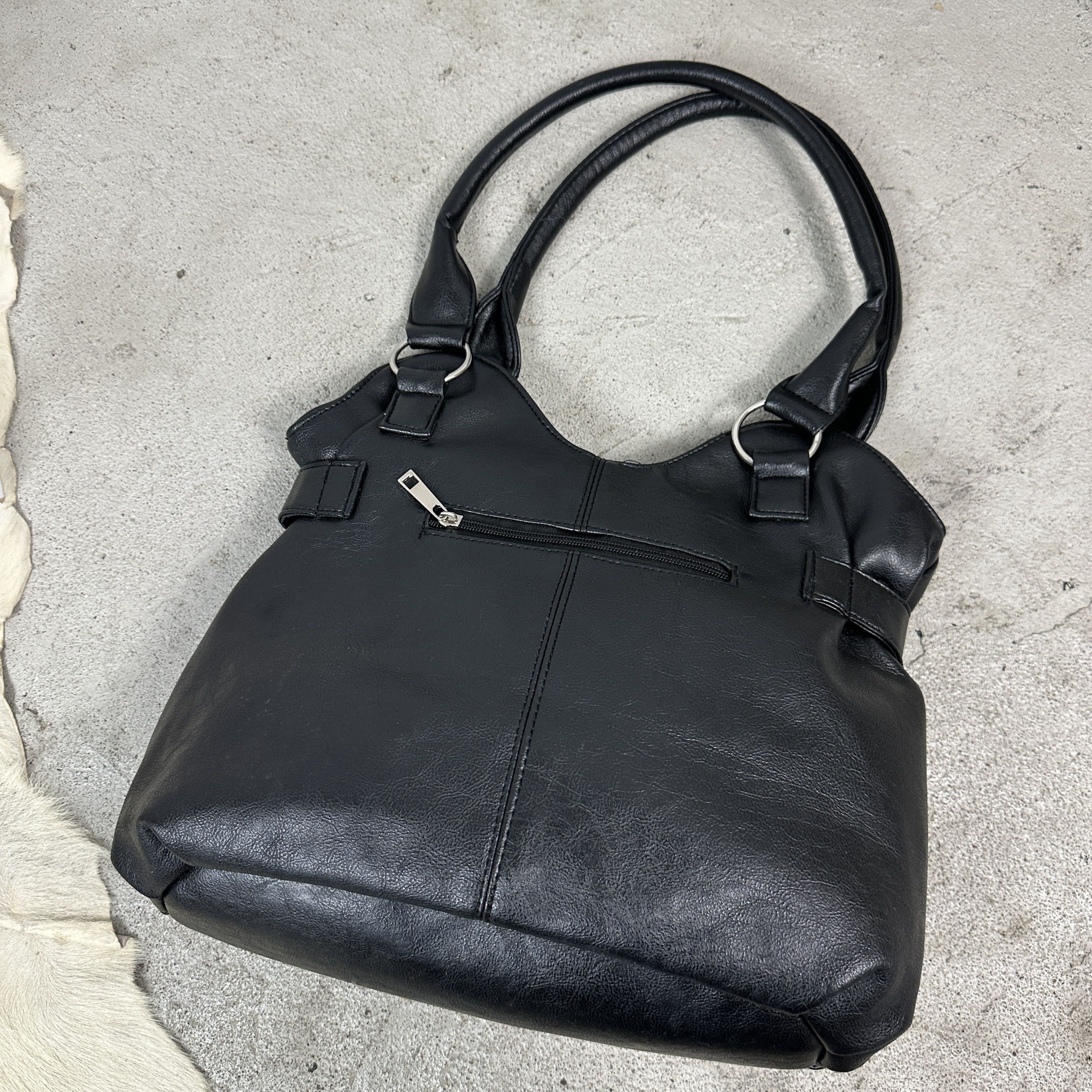 Vintage Vintage Y2K Avant Garde Faux Leather Moto Straps Bag Size ONE SIZE - 6 Thumbnail